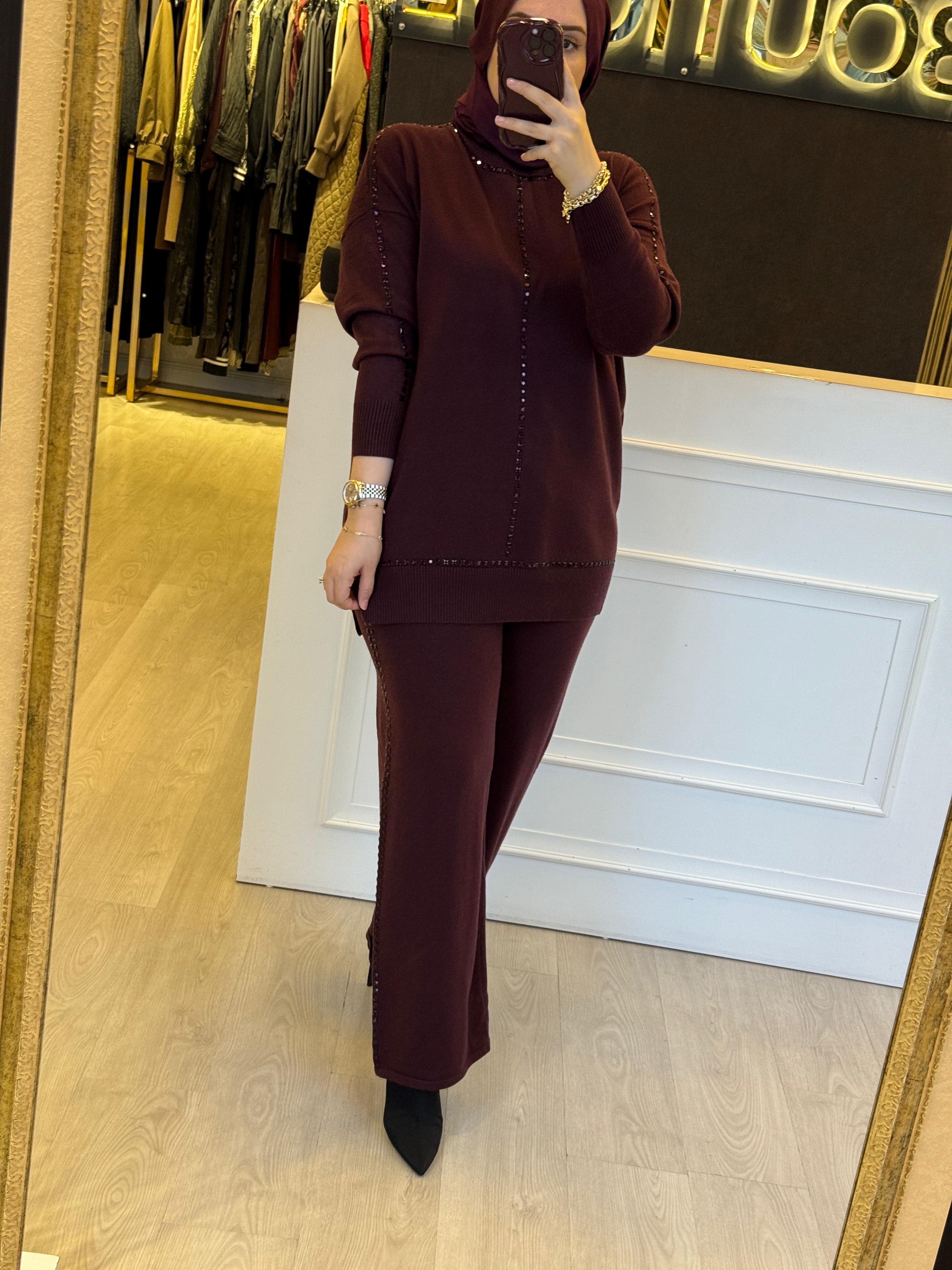 FUAT GÜRSEN Yanları Taş İşlemeli Merserize Rahat Tunik Pantolon Takım