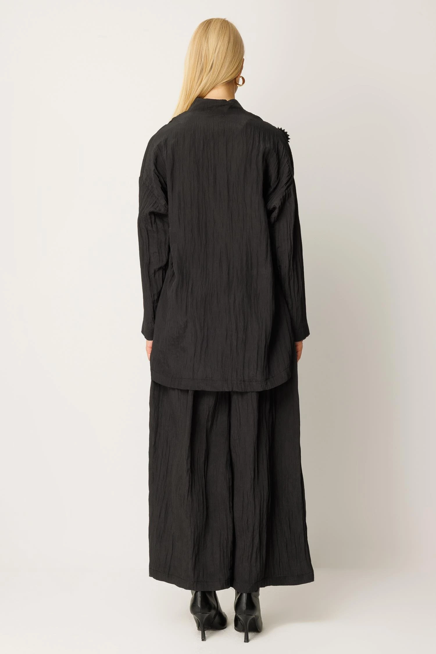 GHİSA Çiçek İşlemeli Kırıştırma Kumaş Gömlek Pantolon Takım