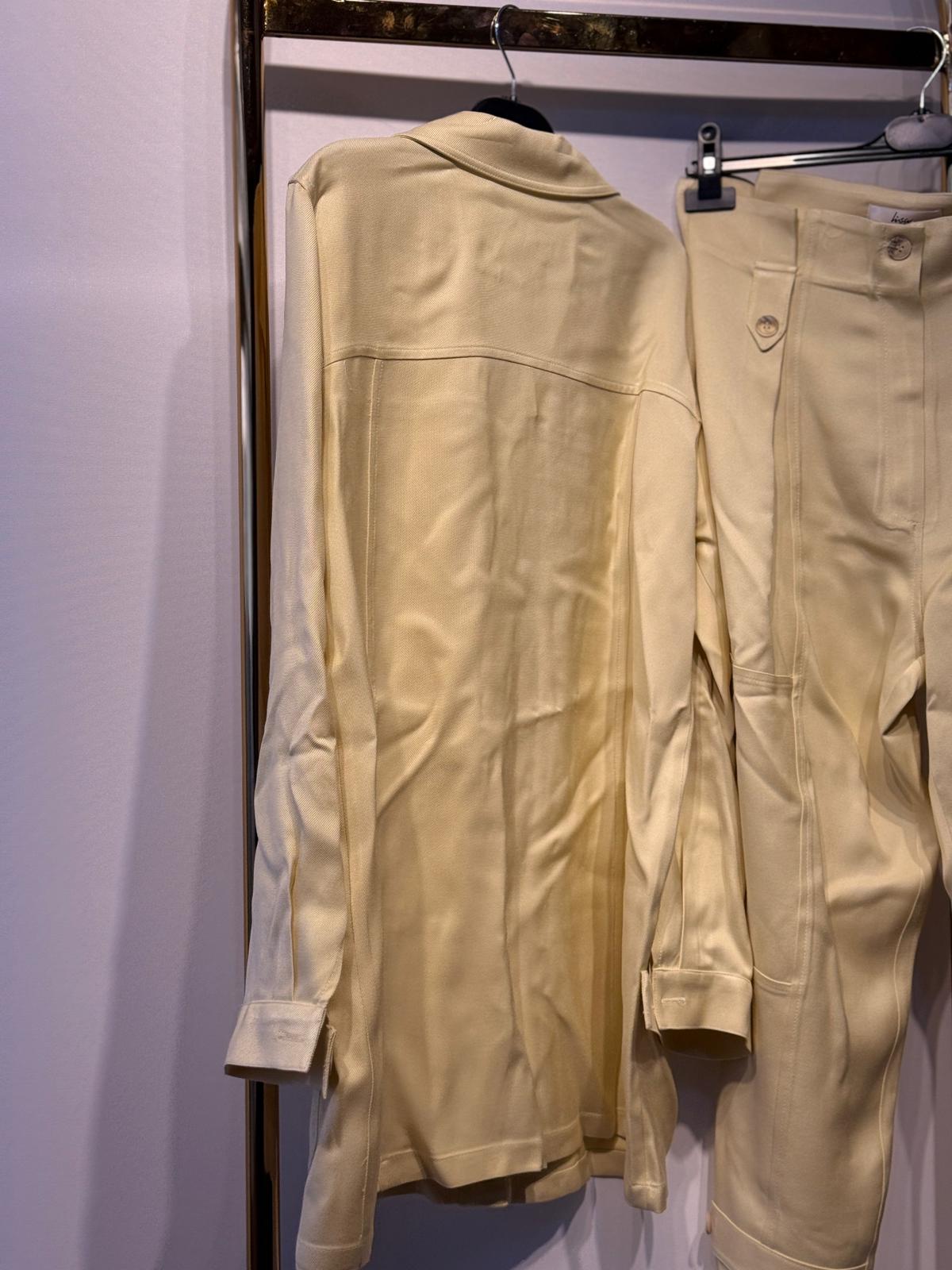 LİSA EXCLUSİVE Kruvaze Tip Kemik Düğme Detaylı Ceket Pantolon Takım