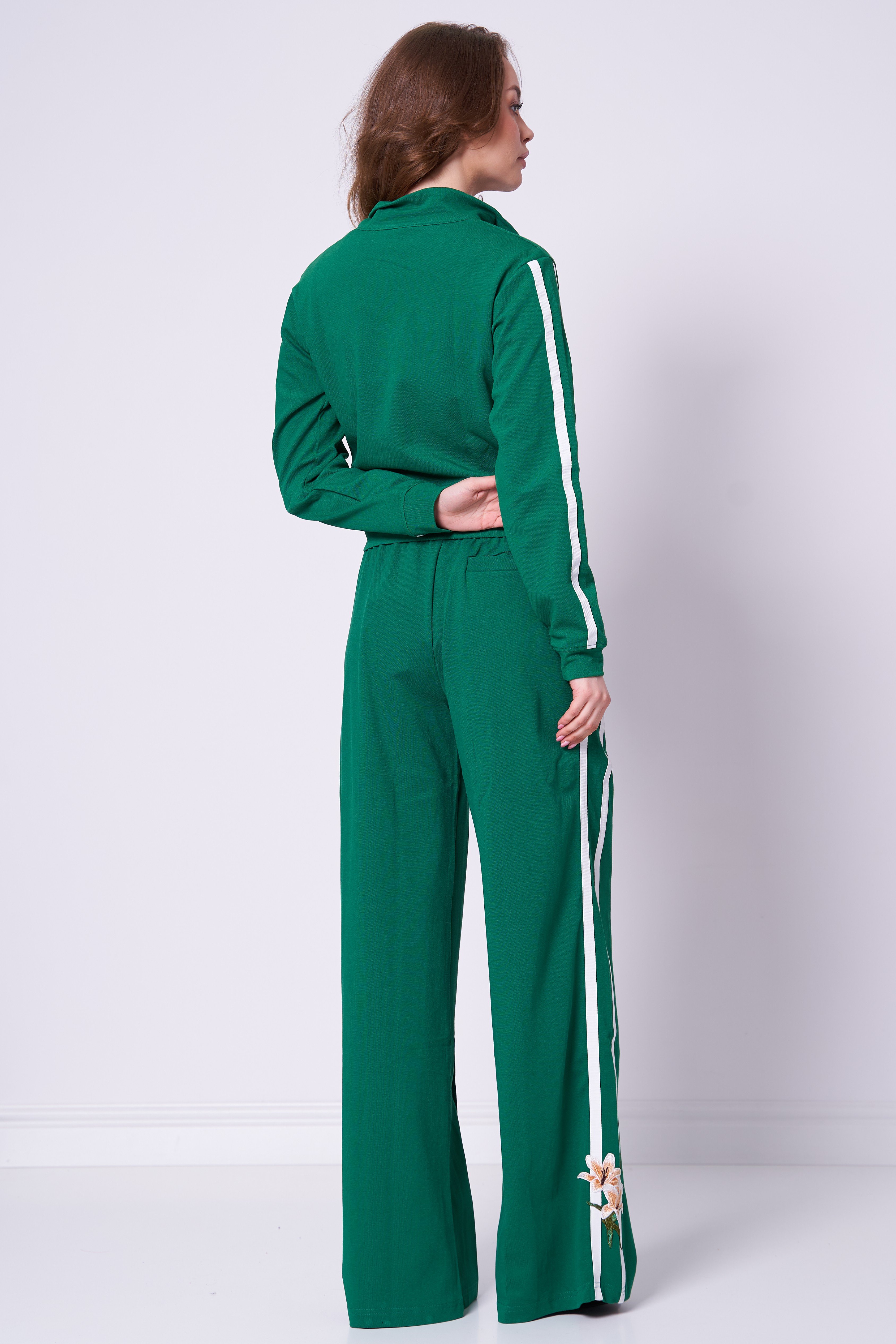 GUESS ÇİÇEK DESENLİ NAKIŞ İŞLEMELİ SWEATSHİRT