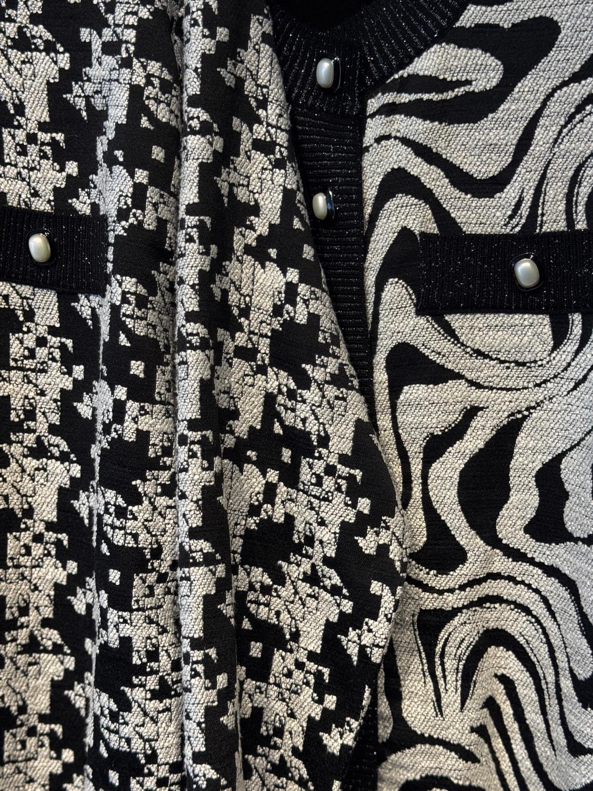 GHİSA İnci Düğmeli Kısa Hırka