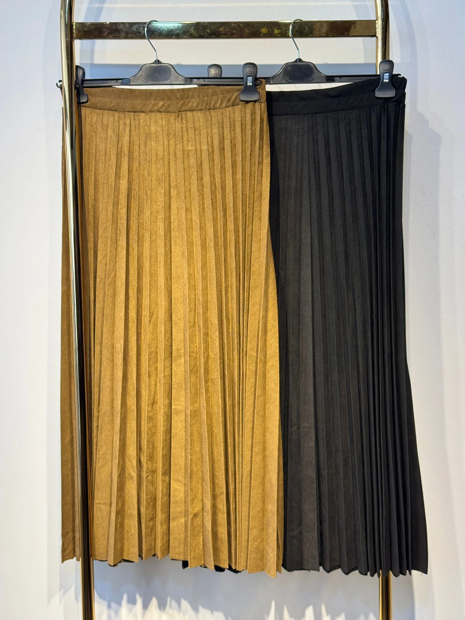 CEREMONY İnce Pliseli Süet Etek