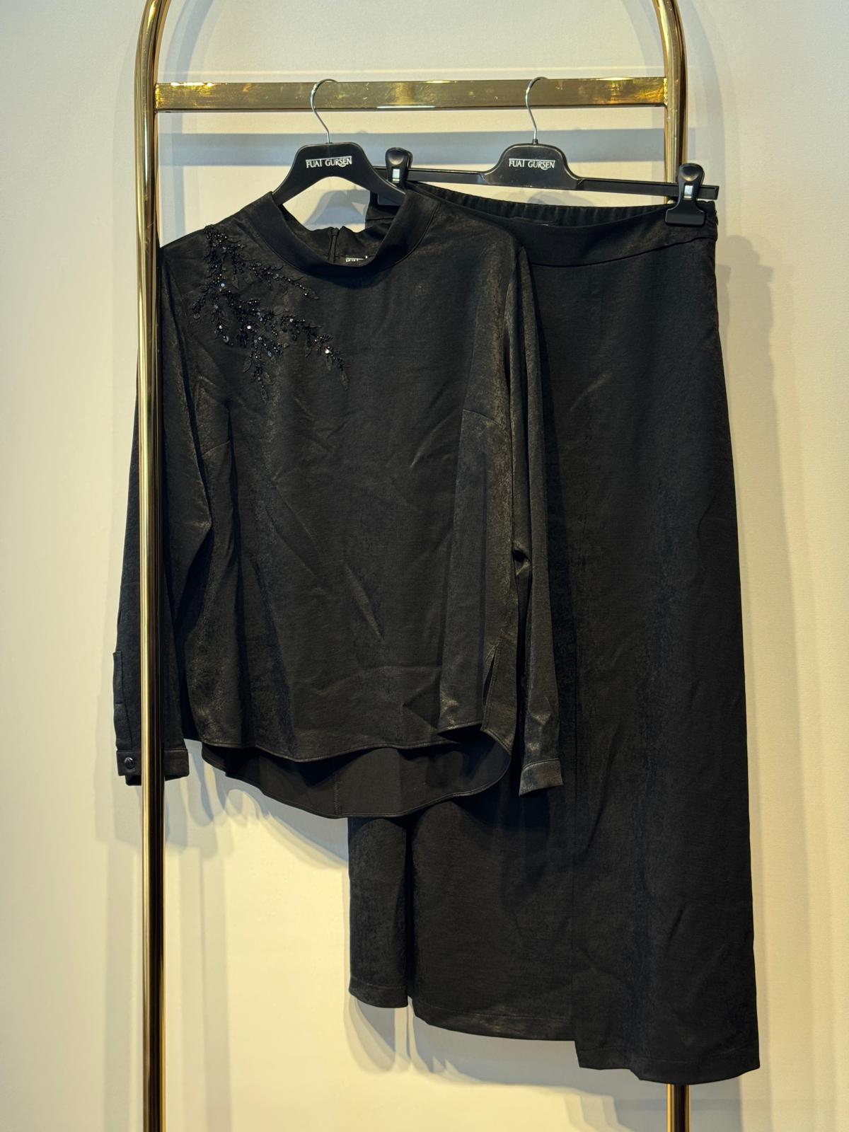 FUAT GÜRSEN Omuz Payet ve Nakış İşlemeli Özel Kumaş Tunik Etek Takım