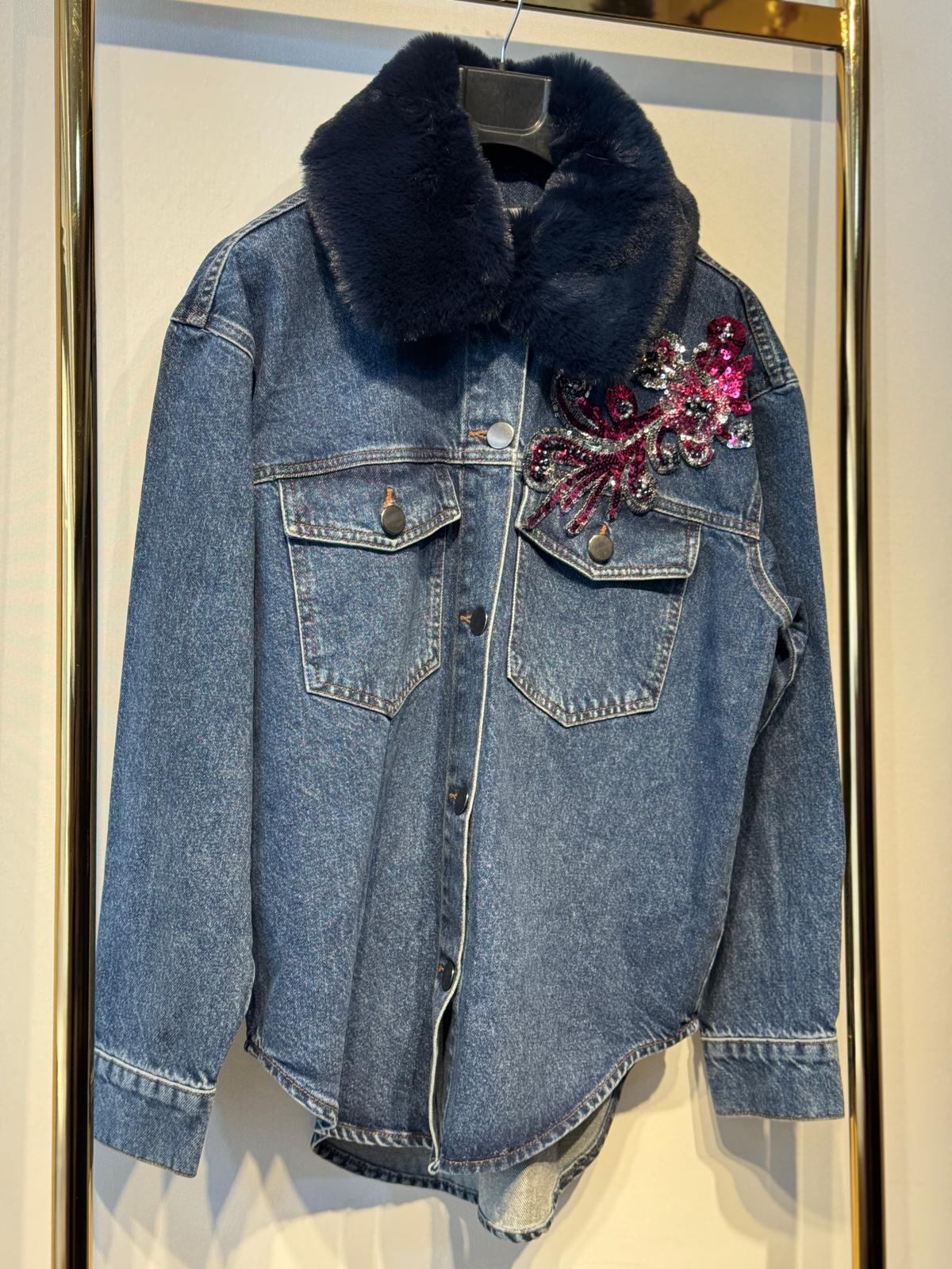 MİSSEMRAMİSS Kürk İşlemeli Boncuk Detaylı Denim Kot Ceket