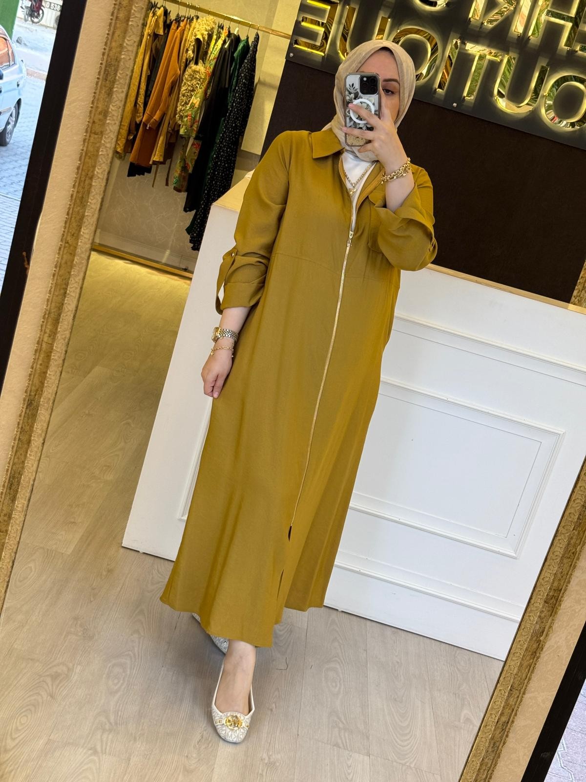 AMBER