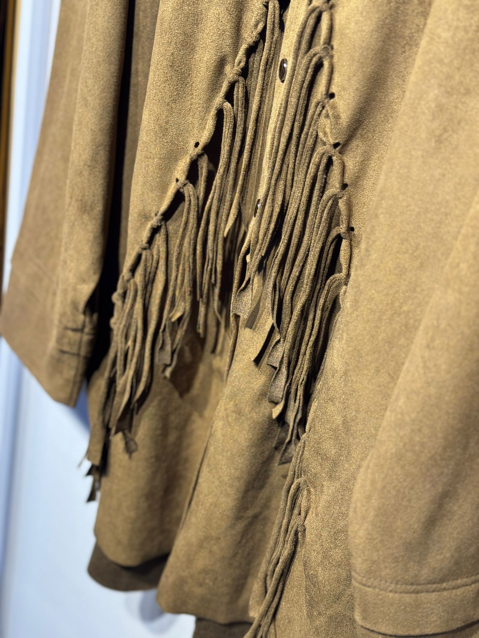 CEREMONY Püsküllü Süet Gömlek