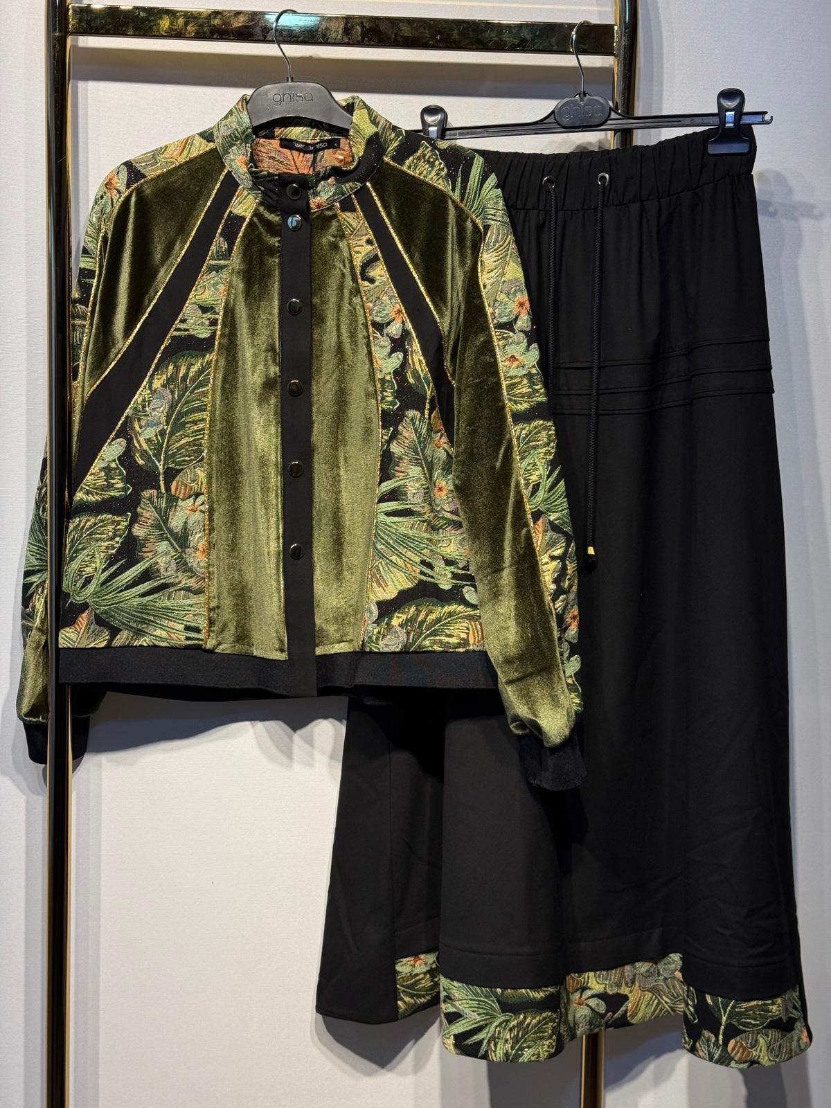 SİYAH - AĞAÇ DESENLİ