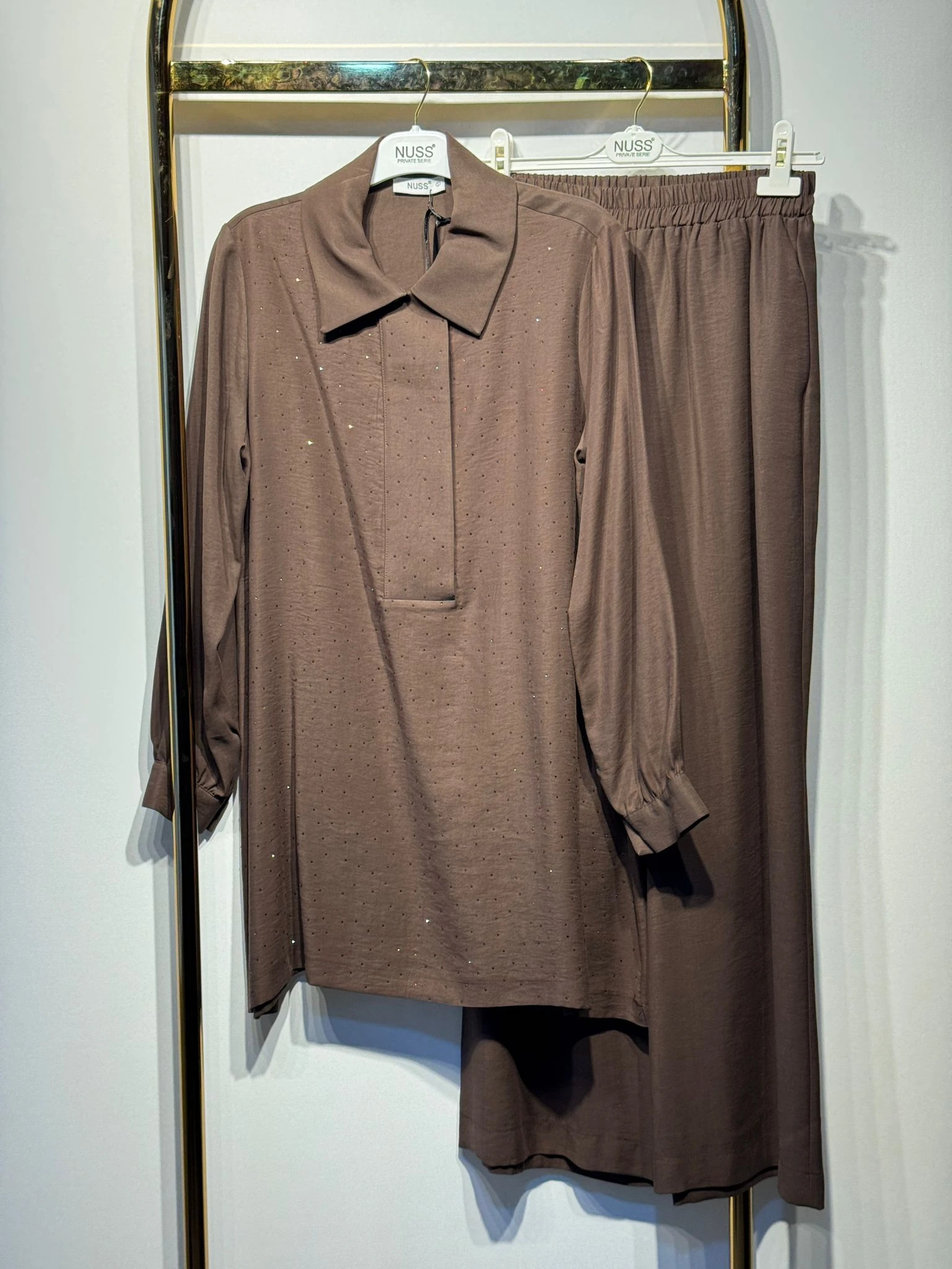 NUSS Taş İşlemeli Yakalı Rahat Tunik Pantolon Takım