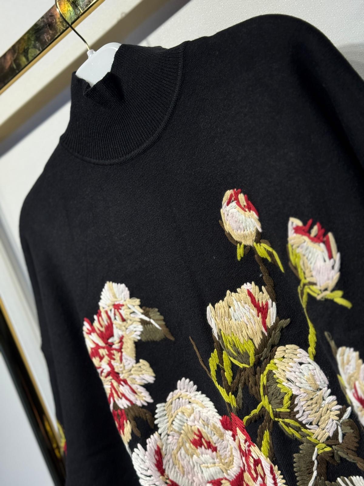 GHİSA Çiçek Nakış İşlemeli Balıkçı Yaka Merserize Tunik