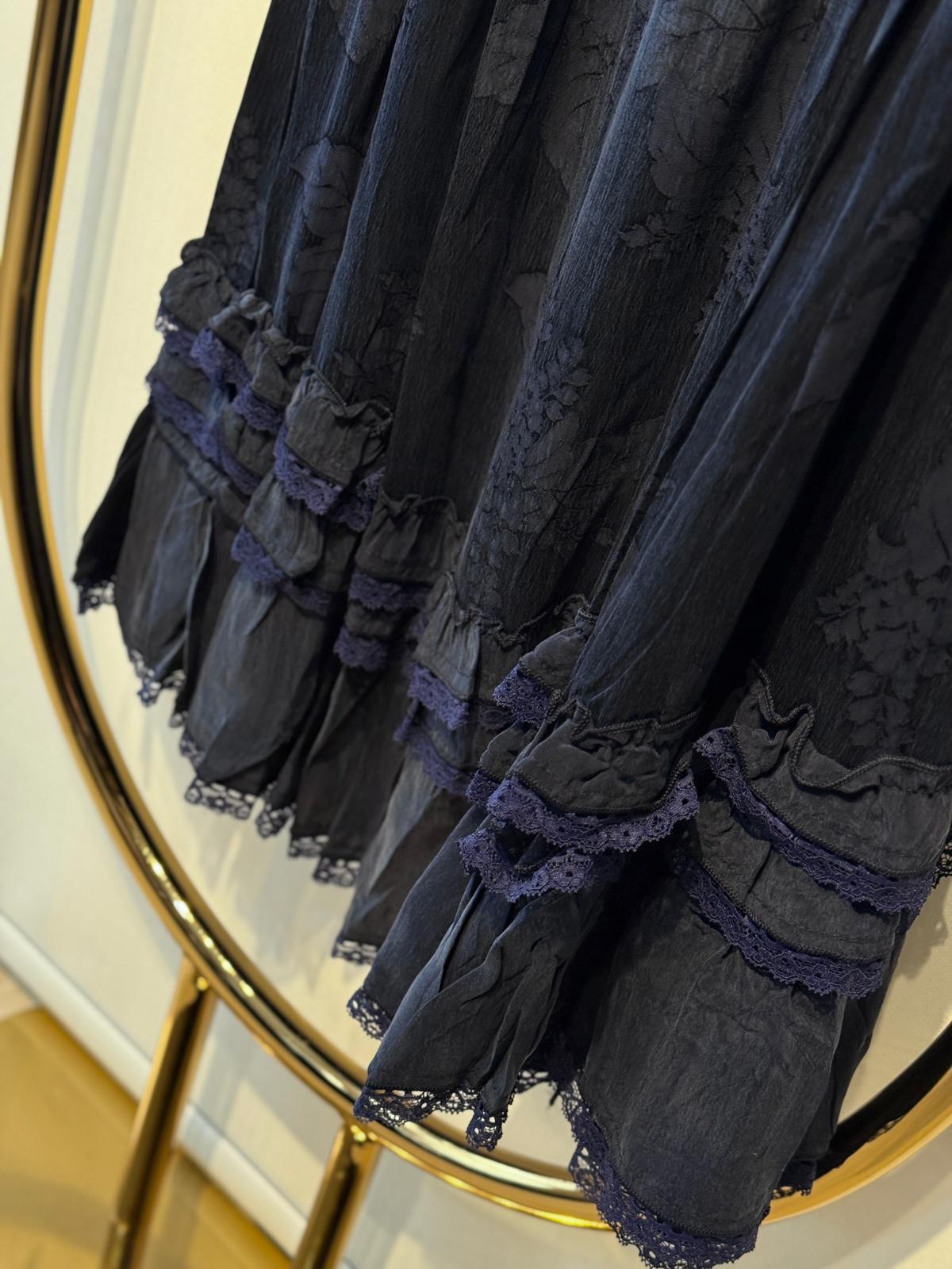 MİSSWHENCE 38809 Desenli İpek Cupra Kumaş Hakim Yaka Belden Bağlamalı Önden Düğmeli Uzun Elbise