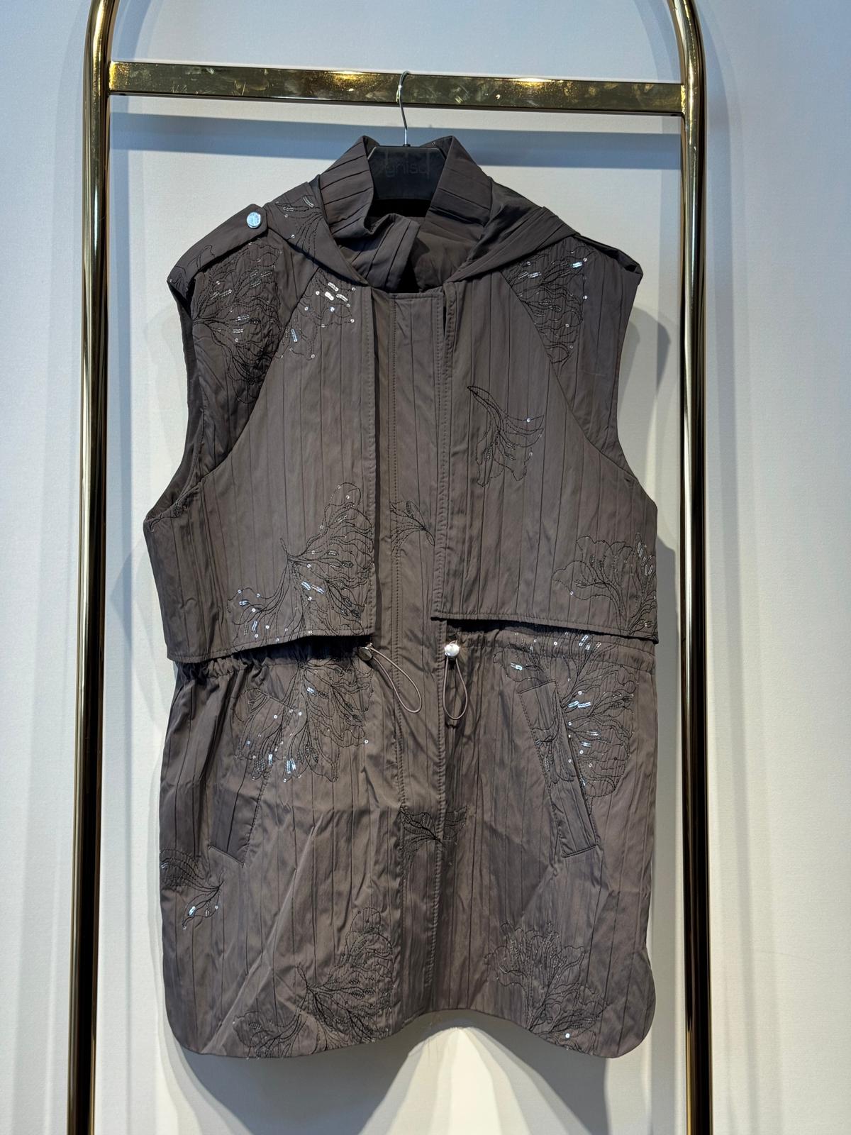 GHİSA Nakış ve Payet İşlemeli Kapşon - Apolet Detaylı Tasarım Yelek