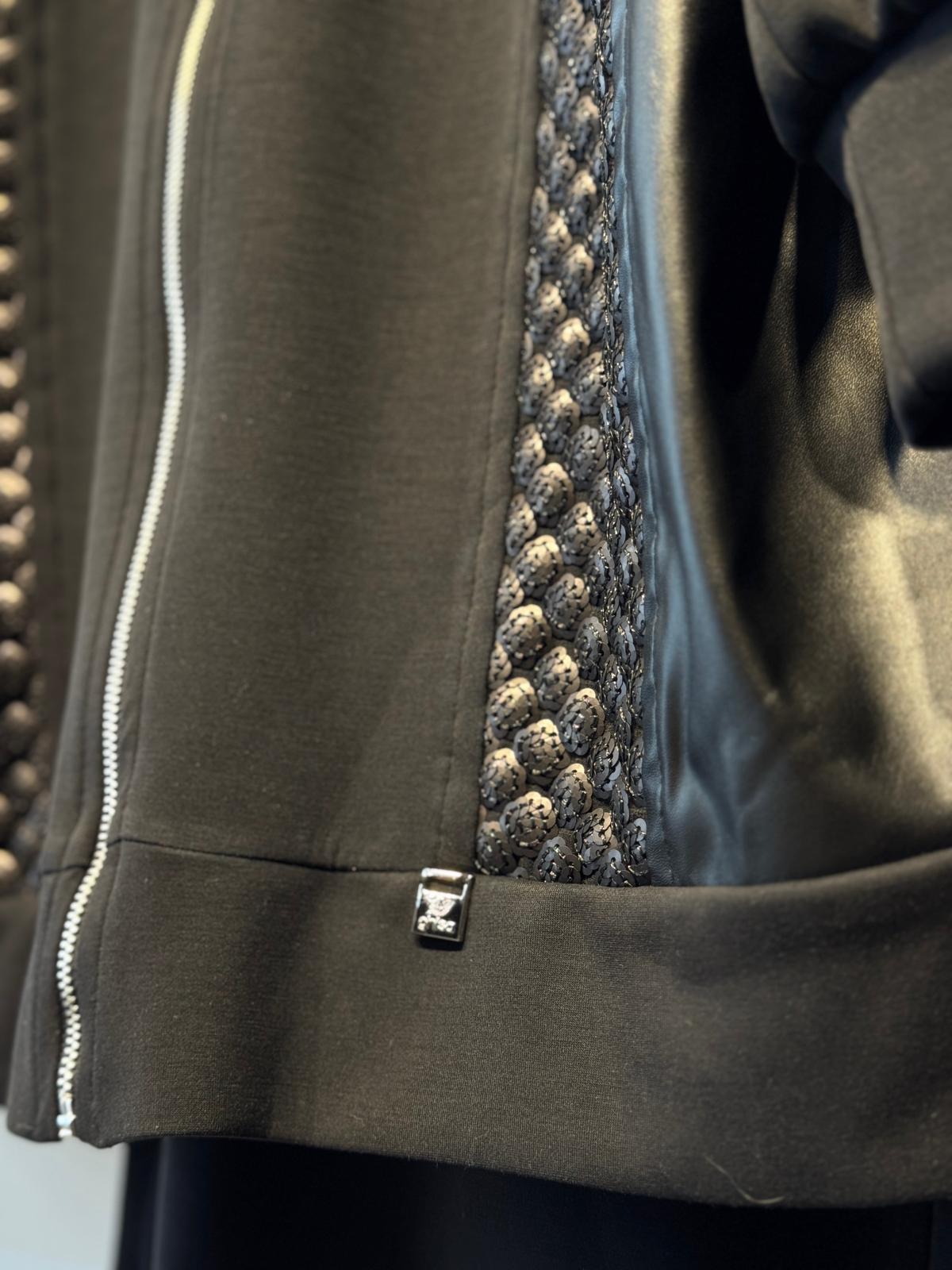 GHİSA Mat Payet İşlemeli Deri Detaylı Tasarım Uzun Ceket - Pantolon Takım