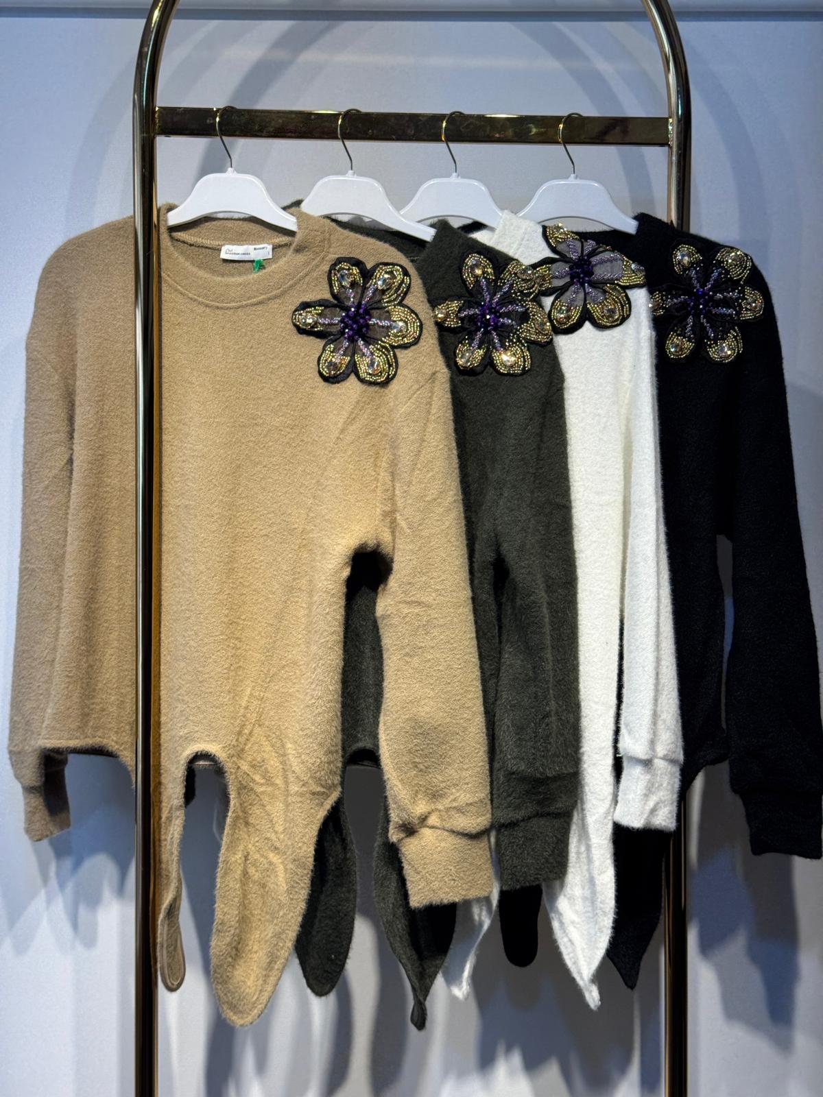 MİSSEMRAMİSS Violette Fleur Angora Kazak