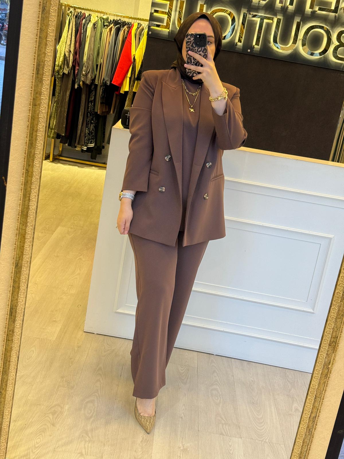 LİSA EXCLUSİVE Kruvaze Üçlü Takım