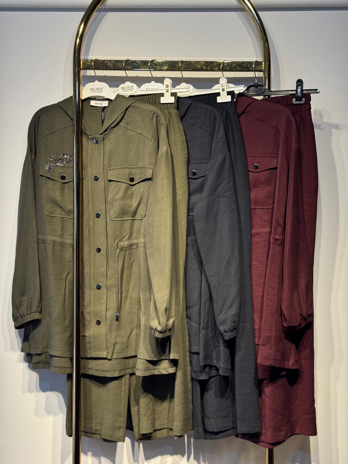 NUSS Göğüs Boncuk İşlemeli Kapşonlu Ceket Pantolon Takım