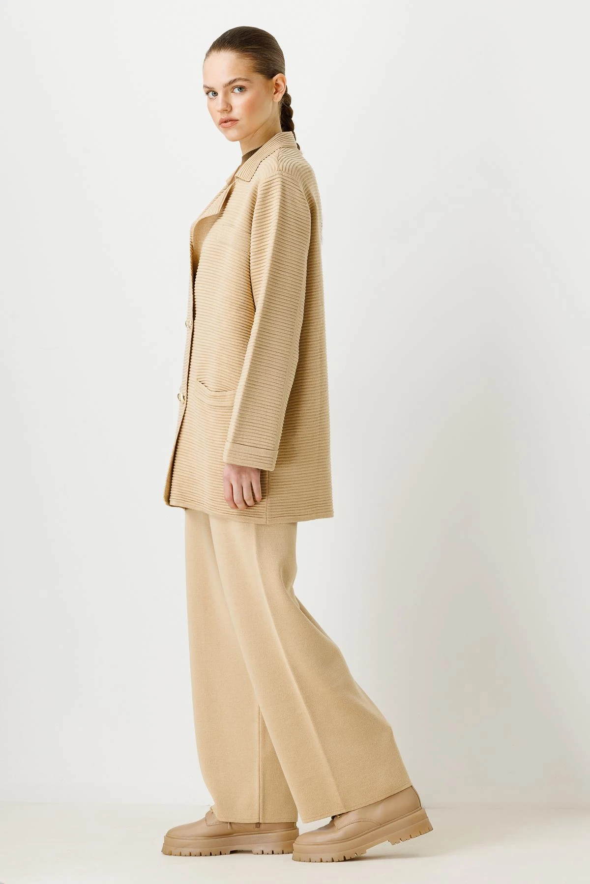 GHİSA GOLD DÜĞME DETAYLI TRİKO CEKET PANTOLON TAKIM