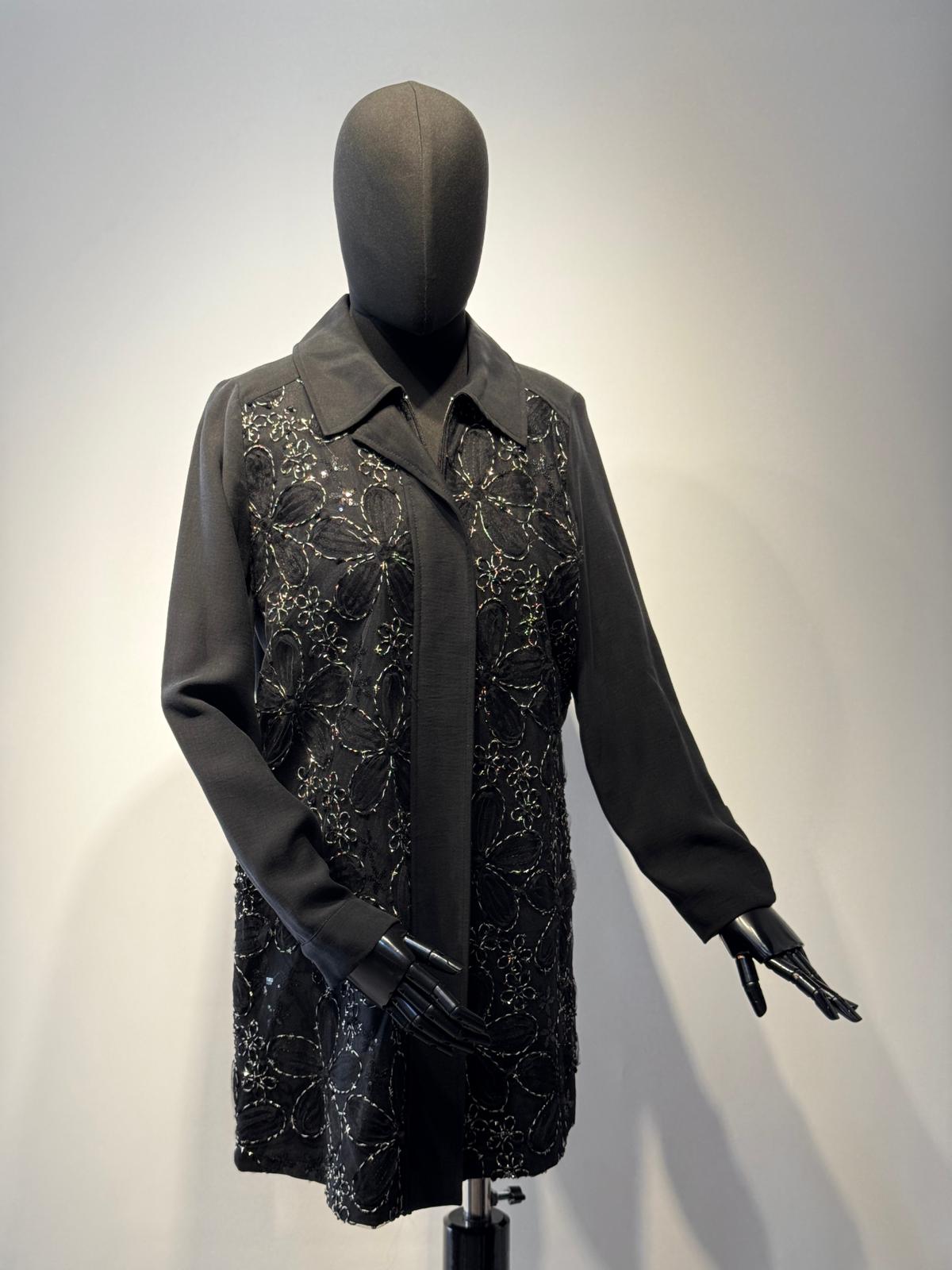 FUAT GÜRSEN Nakış İşlemeli Kap