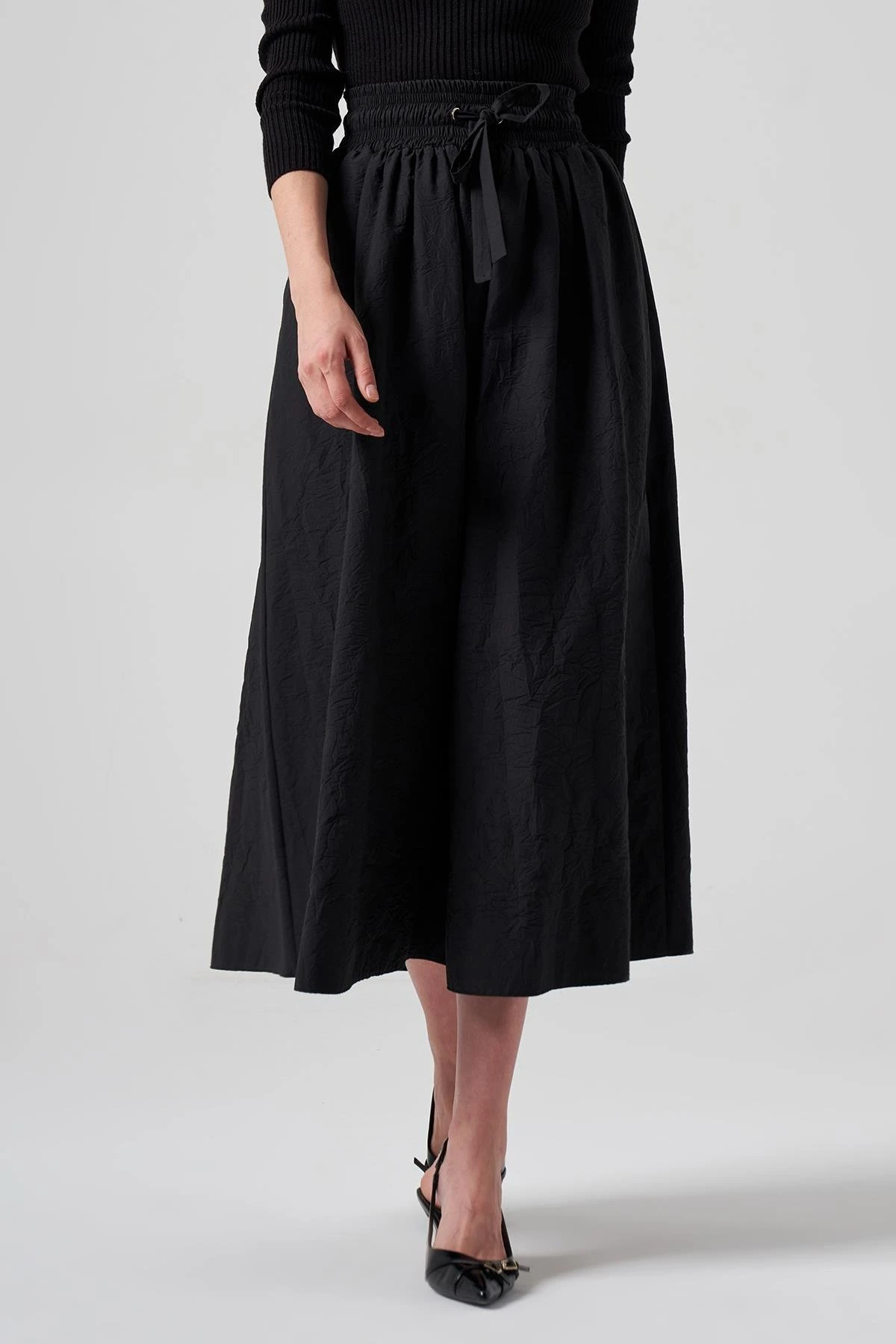 NUSS Beli Lastikli Kırıştırma Etek