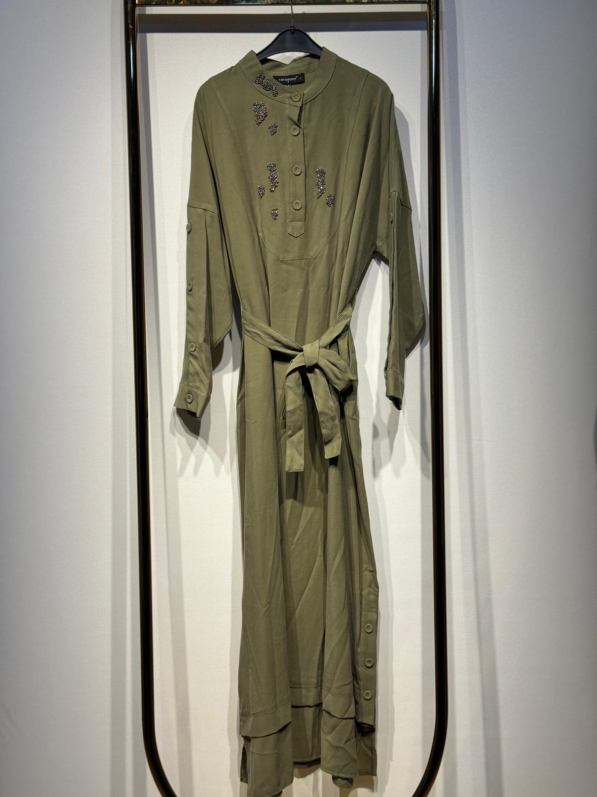 CEREMONY Kolları ve Etek Altı Düğme Detaylı Elbise