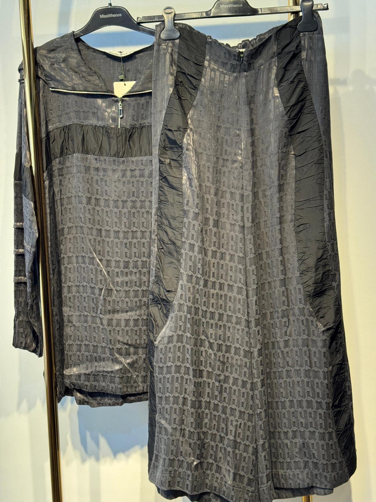 MİSSWHENCE 38034 Desenli İpek Cupra Kumaş Kapşonlu Sweat - Etek Tasarım Takım