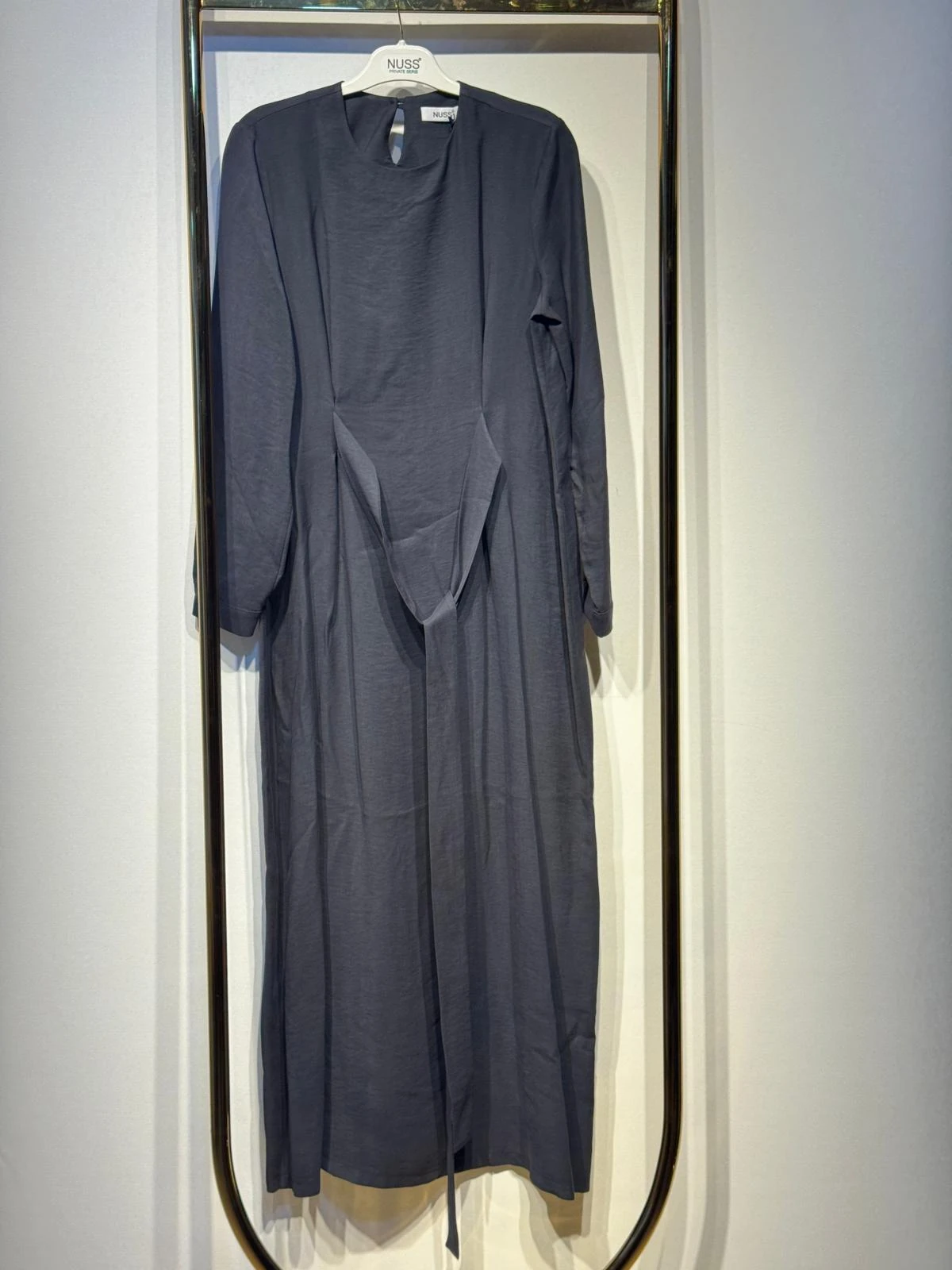 NUSS Belden Bağlamalı Uzun Elbise