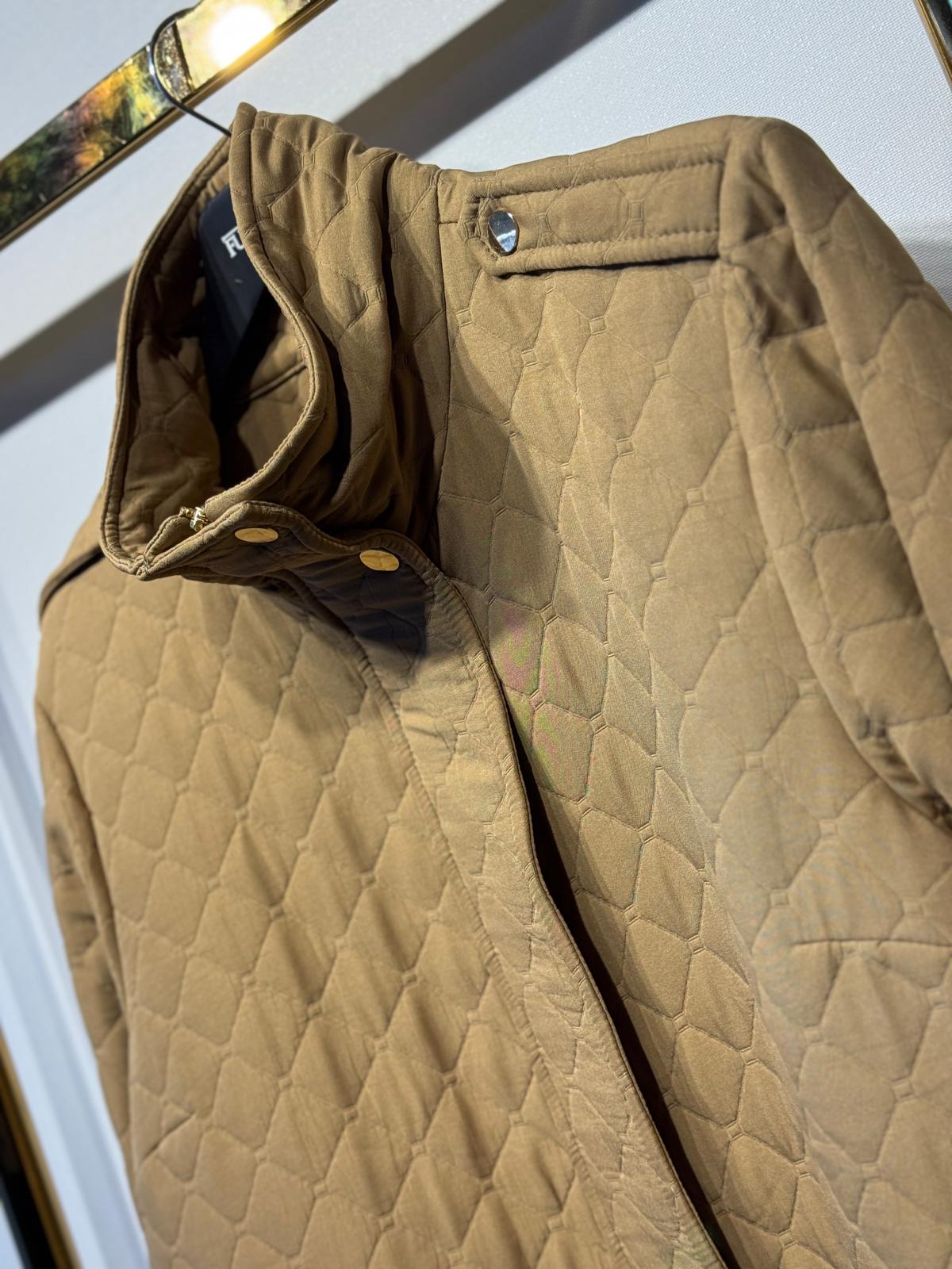 FUAT GÜRSEN Kapitone Kumaş Omuz Apoletli Uzun Kap