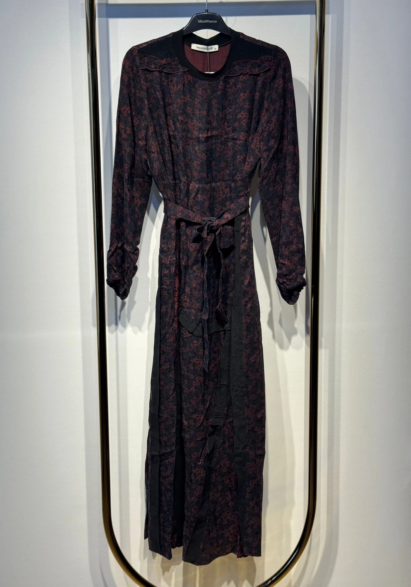 MİSSWHENCE 38829 Desenli Kumaş Belden Bağlamalı Uzun Elbise