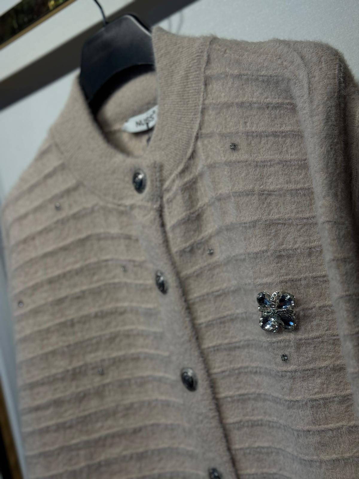 NUSS Çizgi Kademe İşlemeli Pırlanta Detaylı Angora Hırka