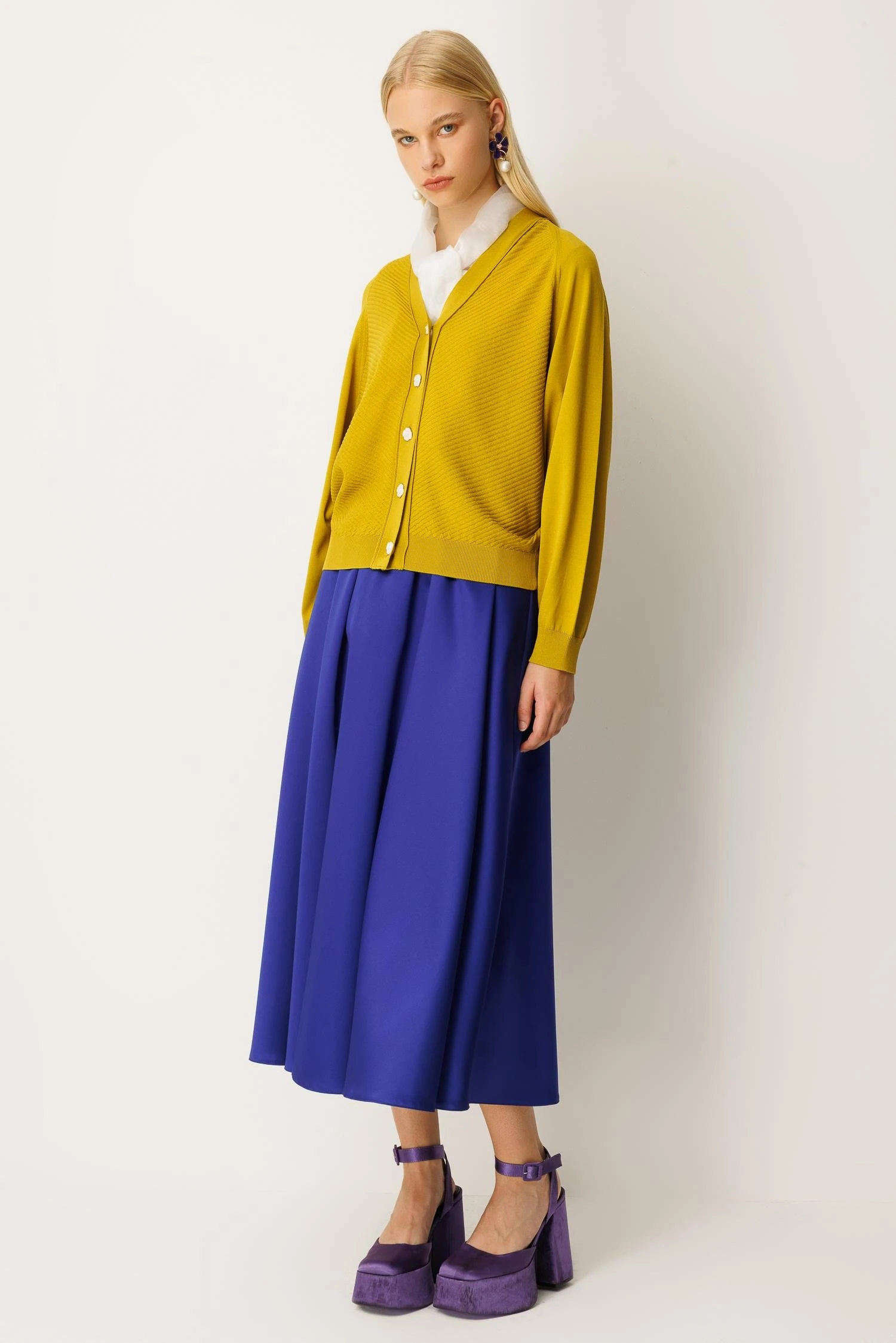 GHİSA Düğme Detaylı V Yaka Hırka