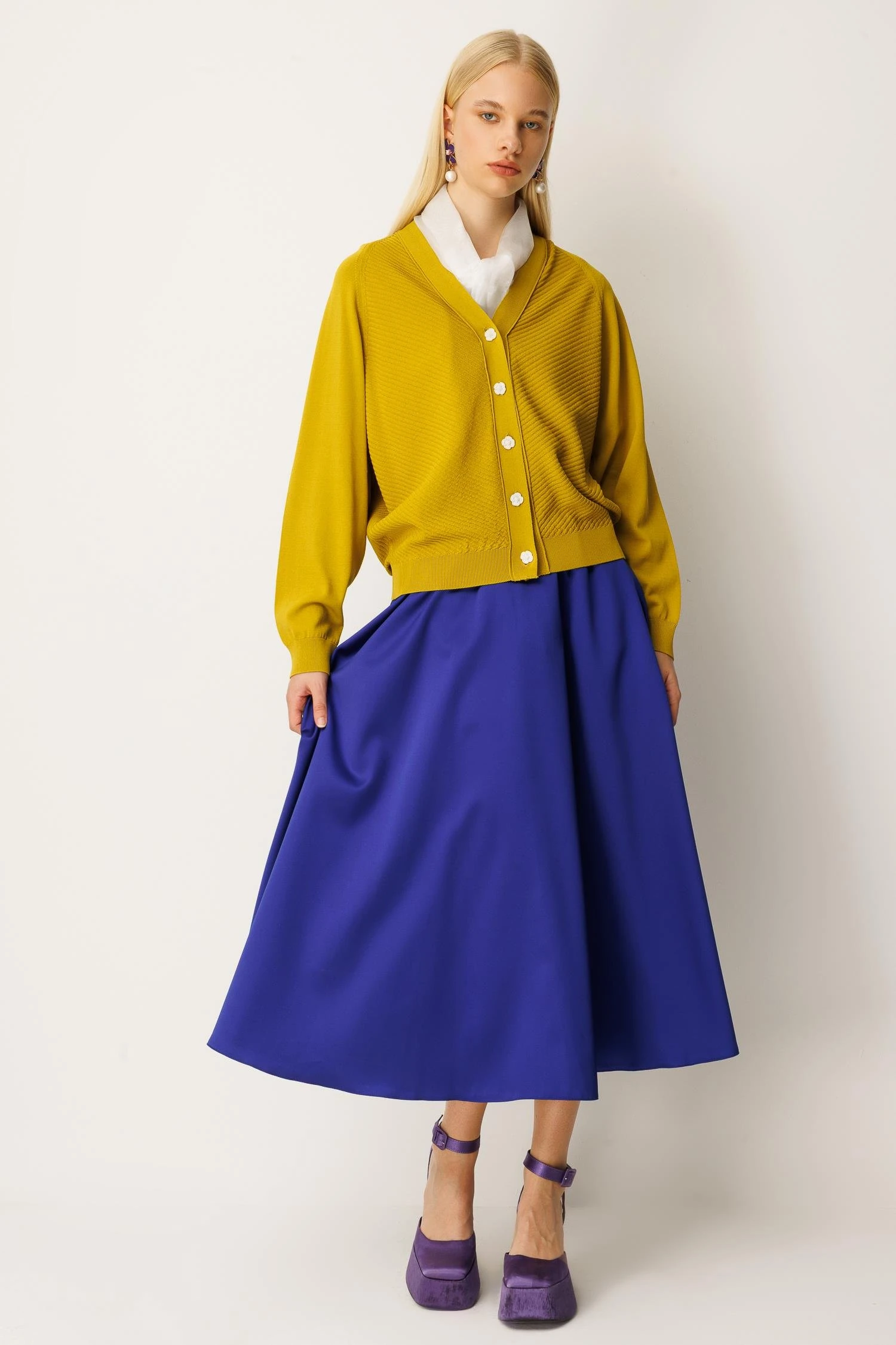 GHİSA Düğme Detaylı V Yaka Hırka