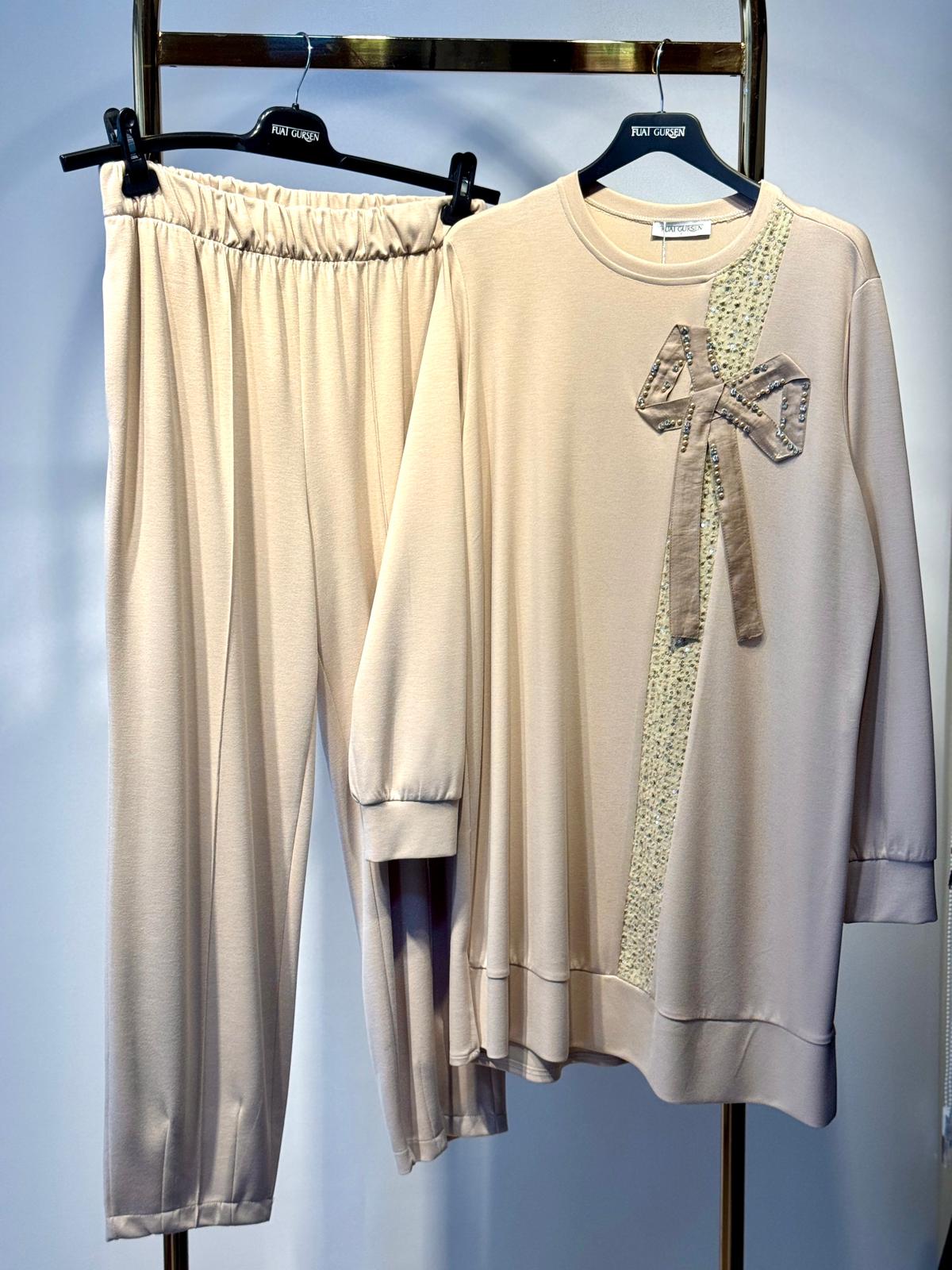 FUAT GÜRSEN Papyon İşlemeli Tunik Pantolon Takım