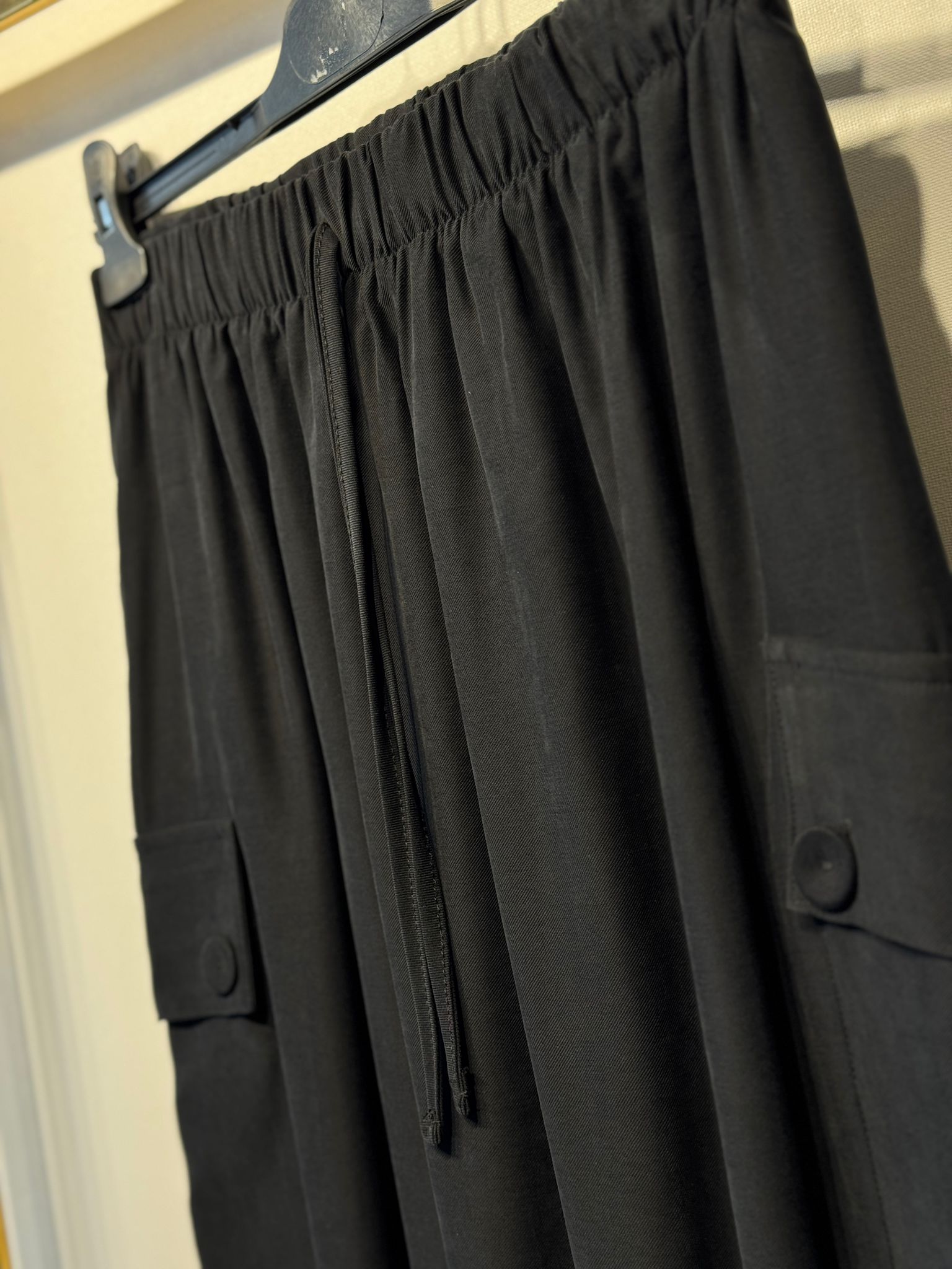 CEREMONY Beli Lastikli İki Tarafı Cep Detaylı Etek