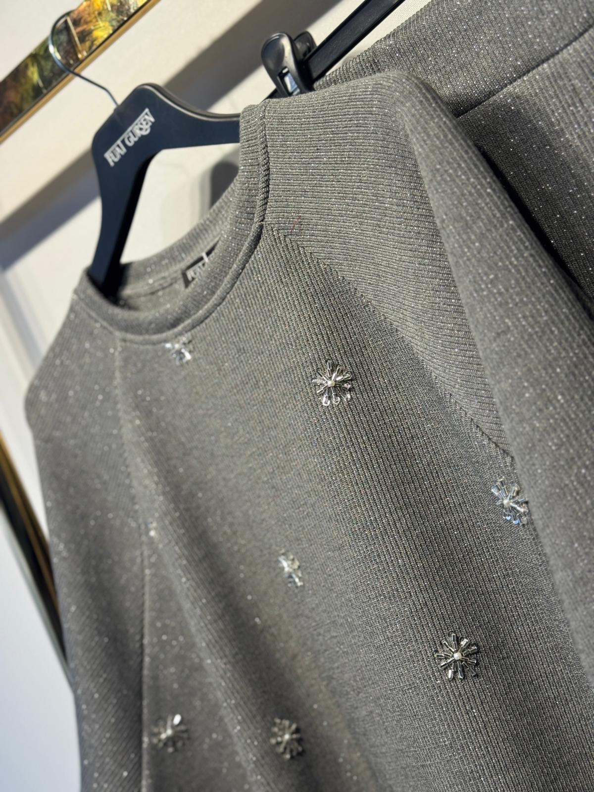 FUAT GÜRSEN Parla İplik İşlemeli Payet Detaylı Rahat Triko Tunik - Pantolon Takım