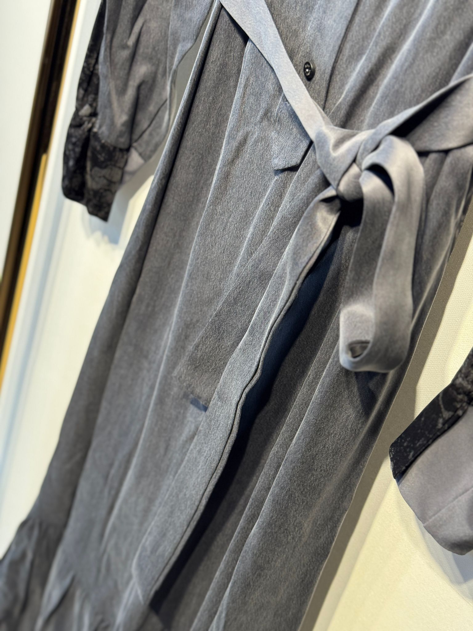 MİSSWHENCE 38827 Gömlek Tip Arkası Desenli İpek Cupra Elbise