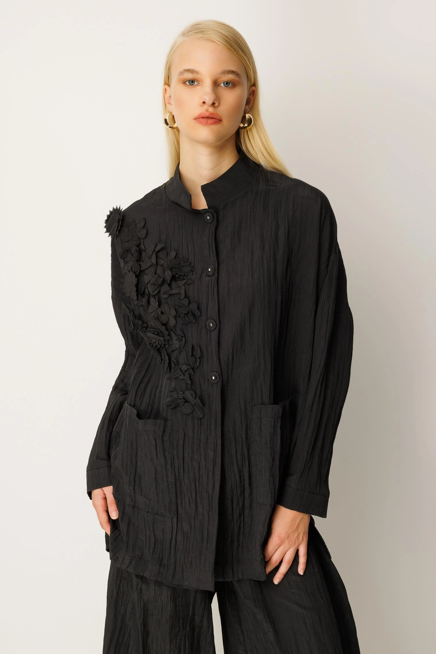 GHİSA Çiçek İşlemeli Kırıştırma Kumaş Gömlek Pantolon Takım