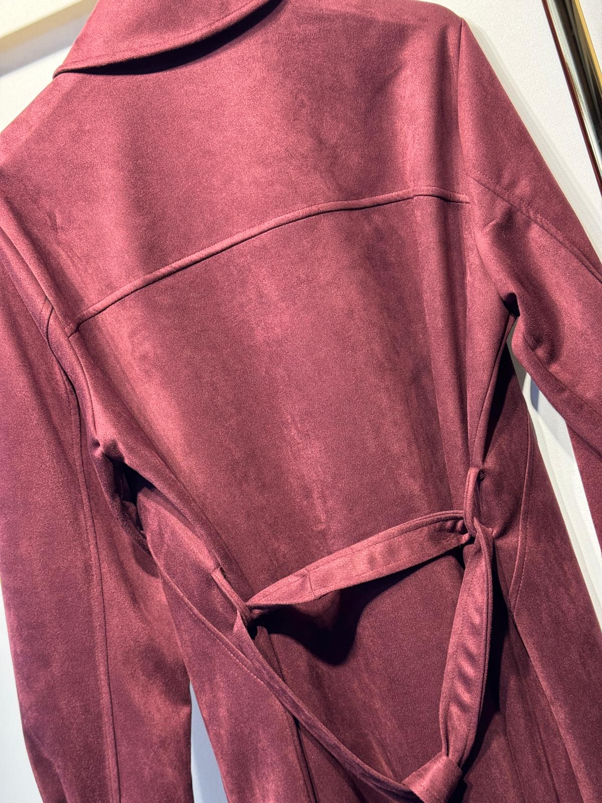 FUAT GÜRSEN Yaka Çiçek İşlemeli Süet Uzun Kap