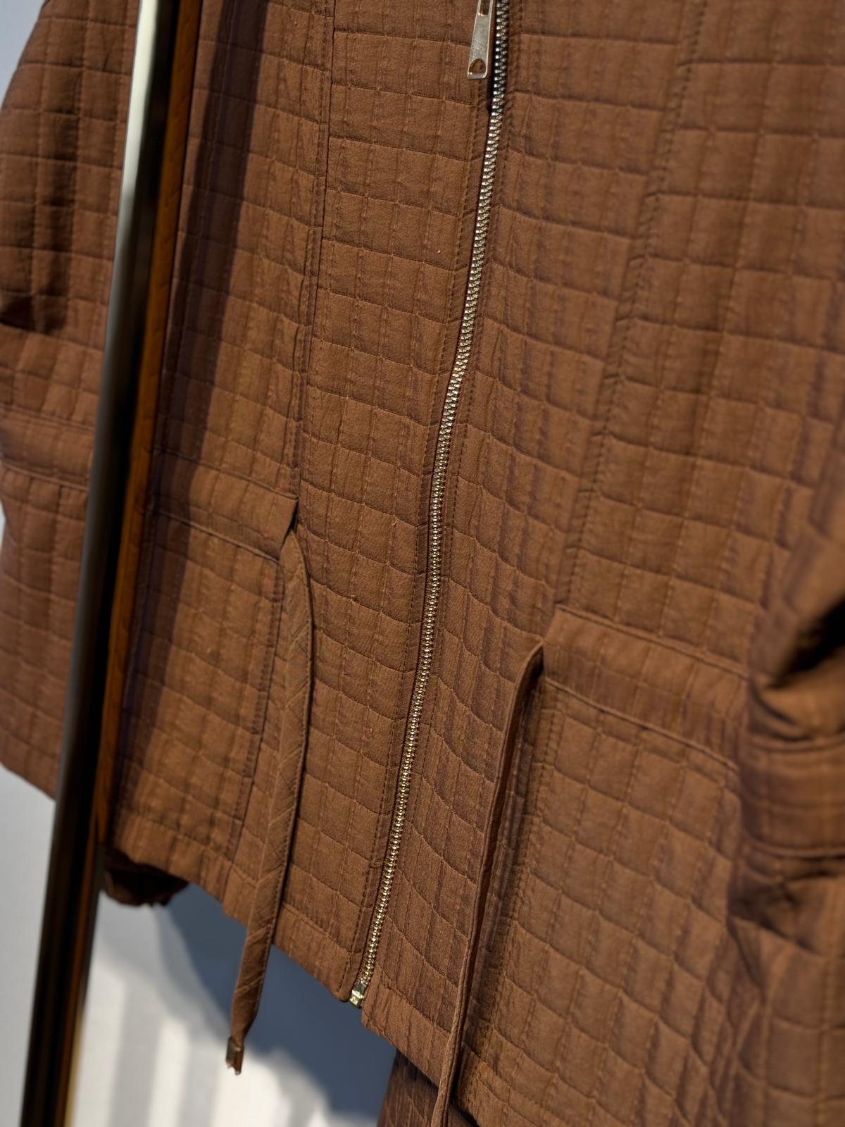 NUSS Kabartma Kumaş Ceket Etek Takım