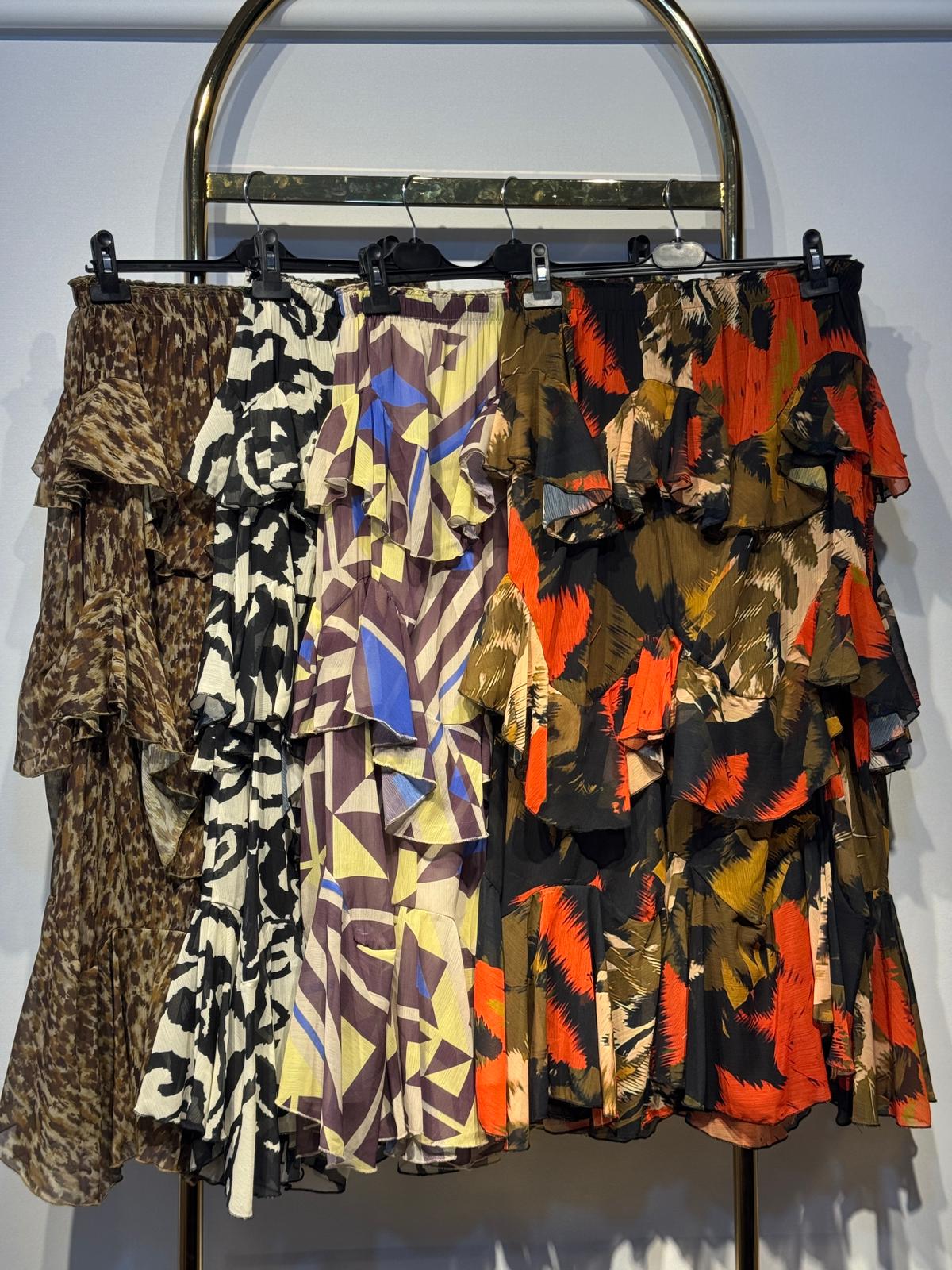 MİSSEMRAMİSS Amarose Volanlı Şifon Desenli Etek