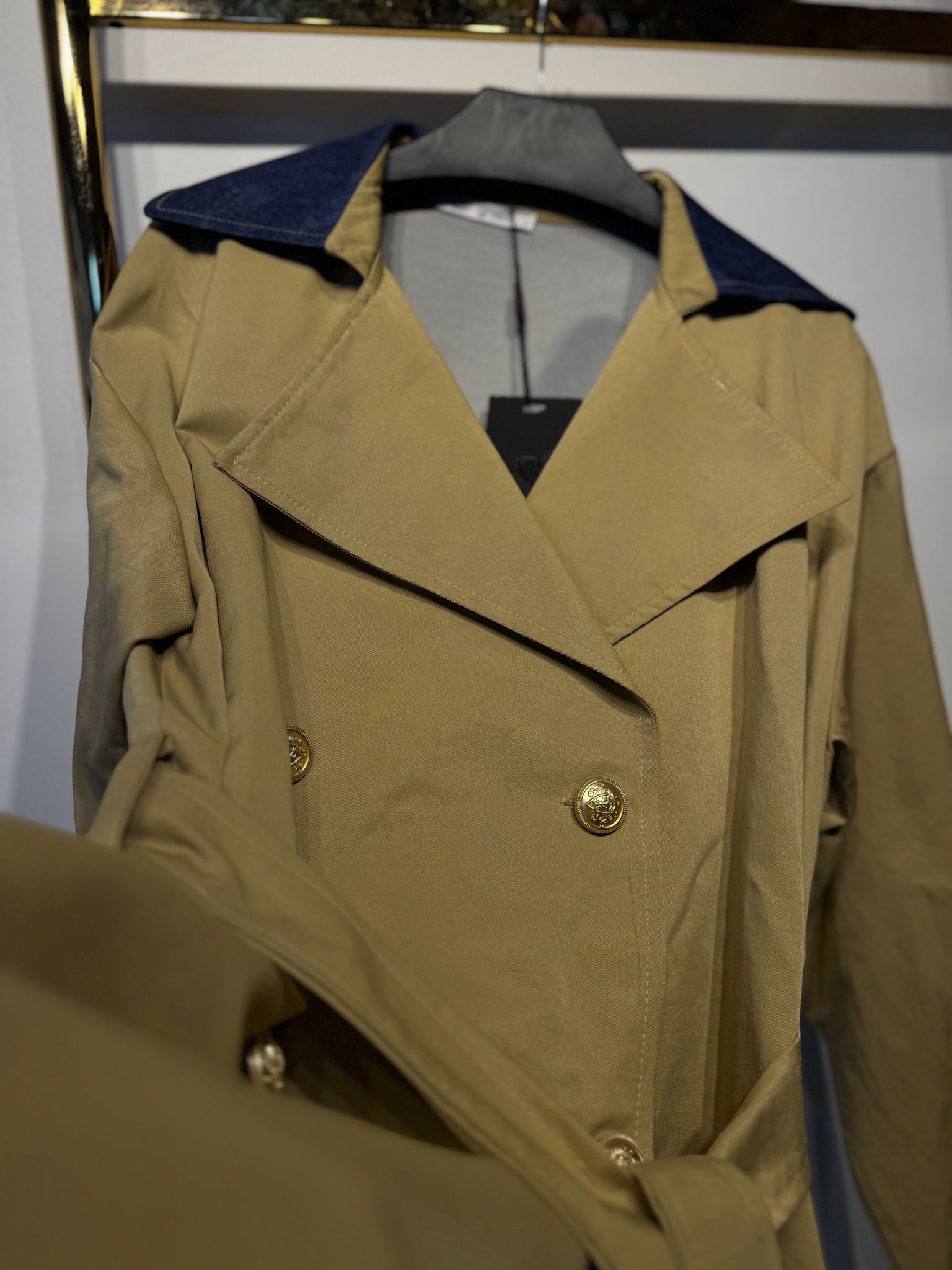 GHİSA Gold Düğme Detaylı Jeans Mix Kısa Trenç