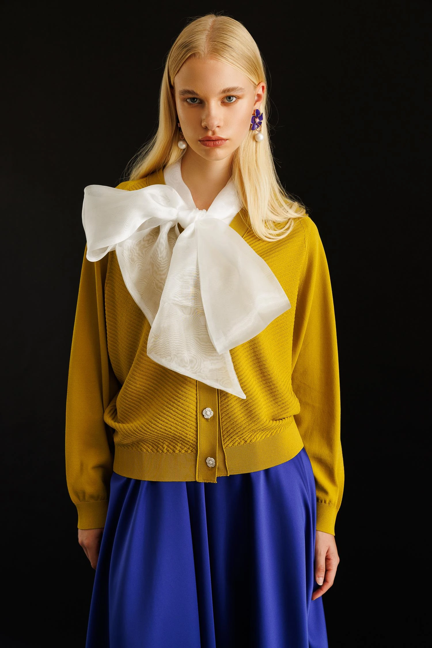 GHİSA Düğme Detaylı V Yaka Hırka