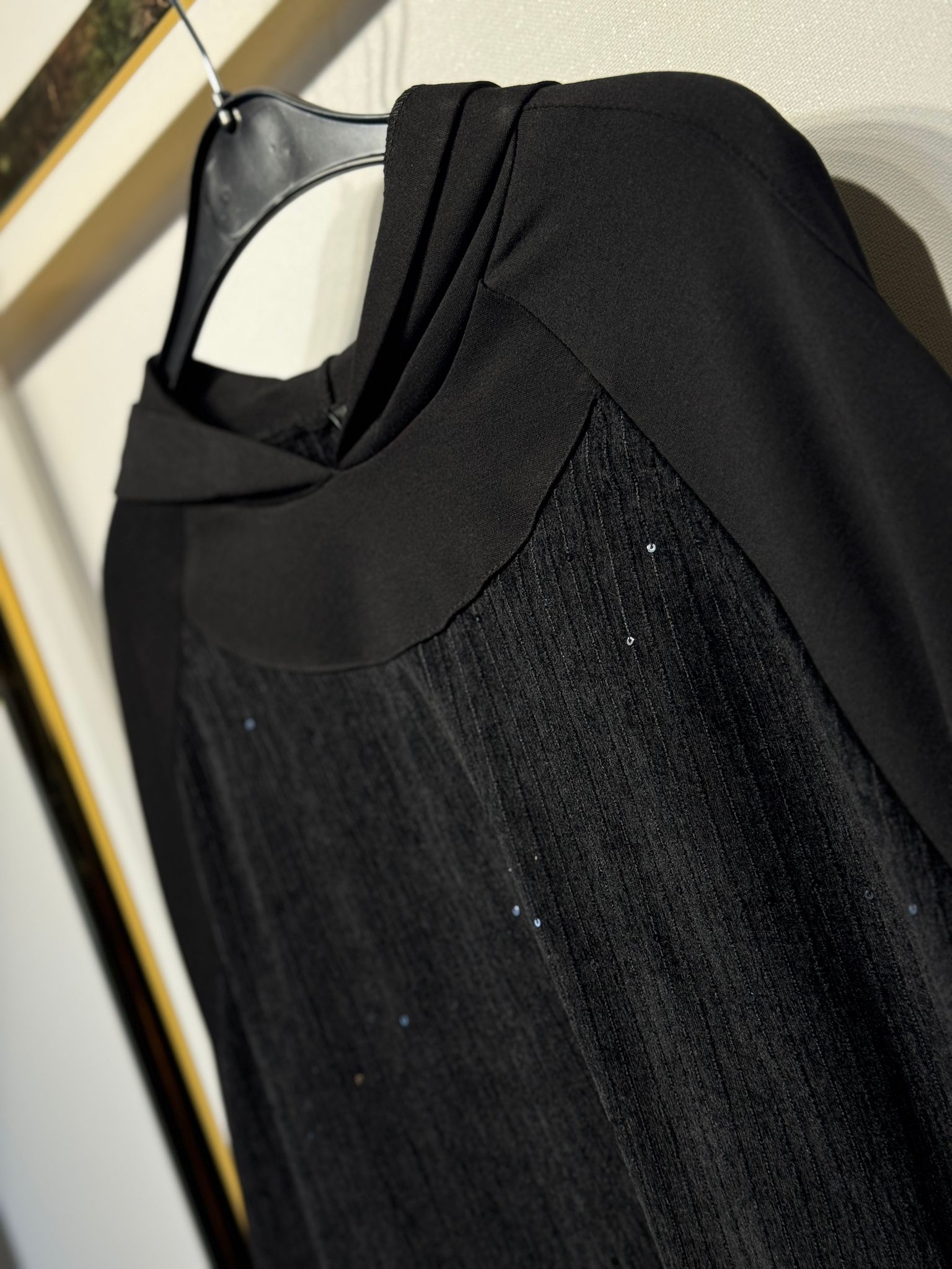 CEREMONY Kanguru Cepli Kapşonlu Queen Sweat