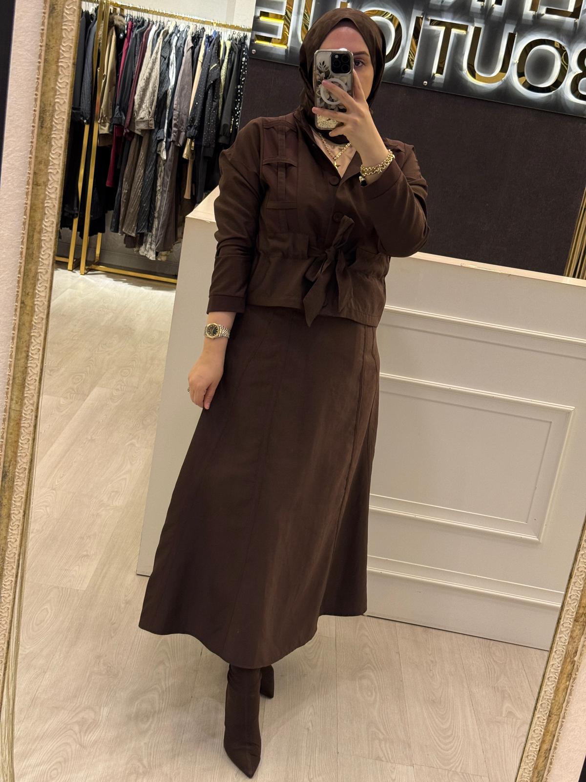 CEREMONY Ceketi Kafes Detaylı Eteğinin Yanları Düğme Detaylı Takım