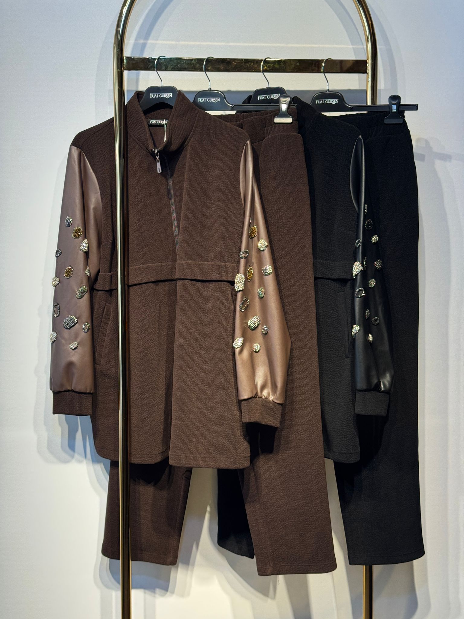 FUAT GÜRSEN Triko Mx Suni Deri Önden Fermuarlı Ceket Pantolon Takım