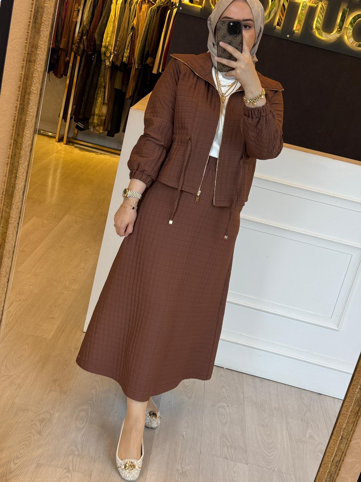 NUSS Kabartma Kumaş Ceket Etek Takım