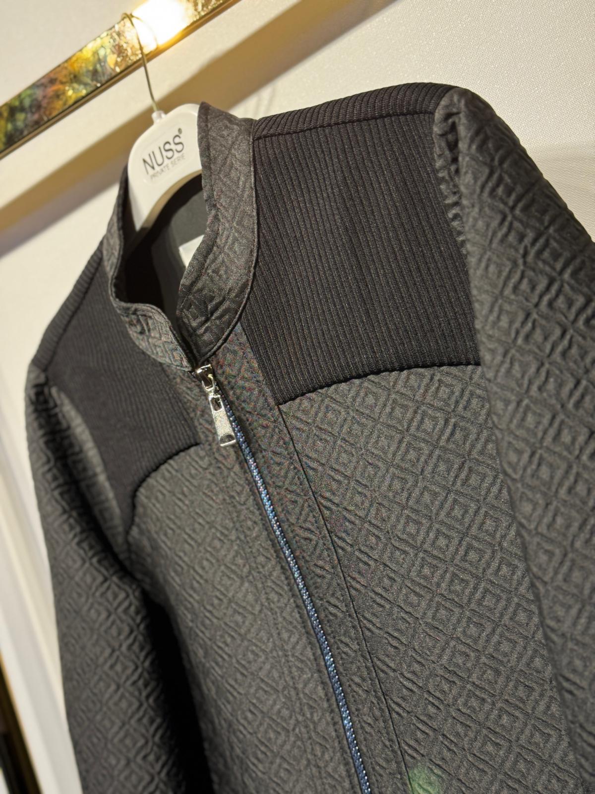 NUSS Hakim Yaka Kabartma Kumaş Kap