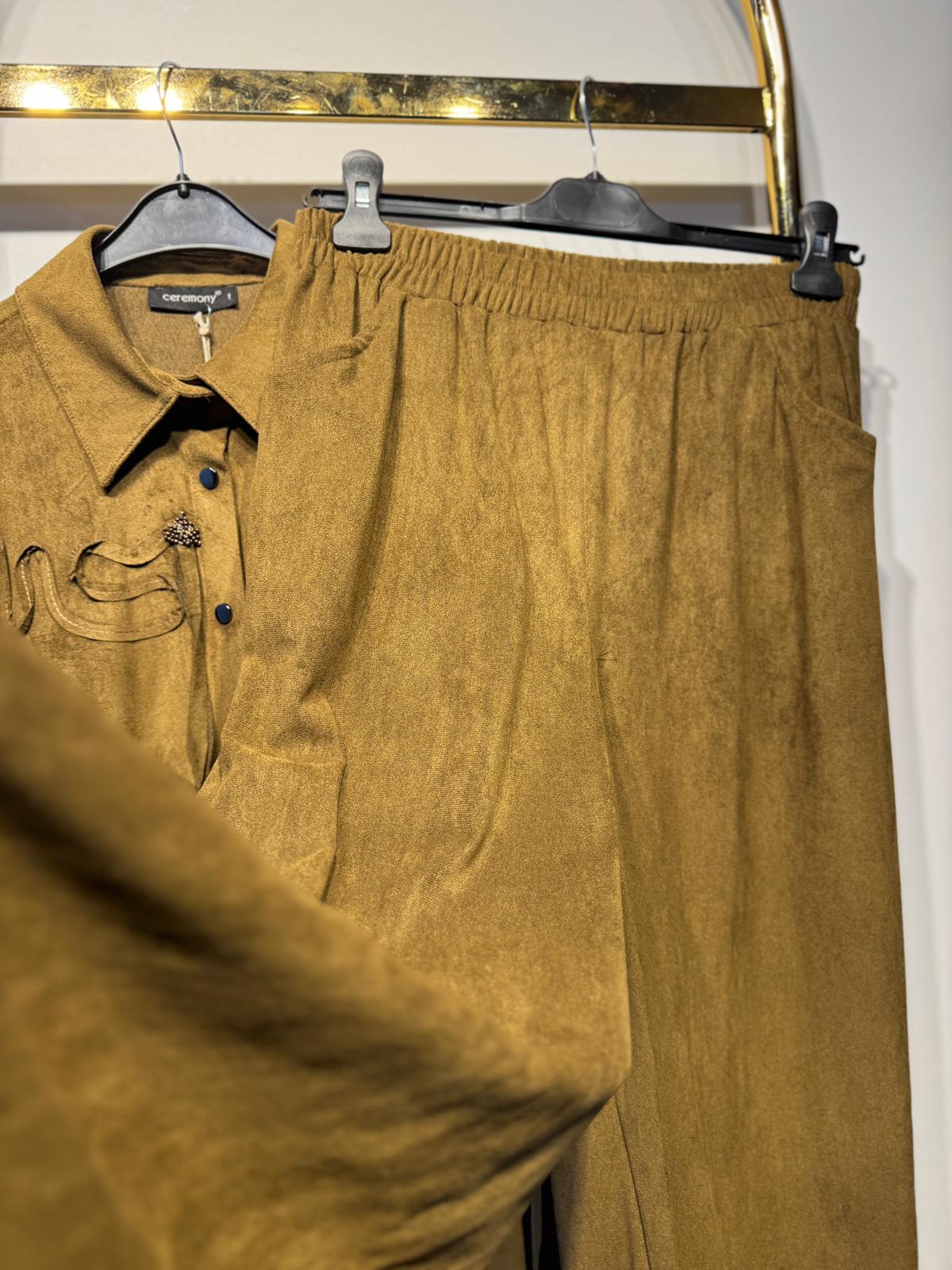 CEREMONY Lase Nakışlı Pantolonlu Süet Takım