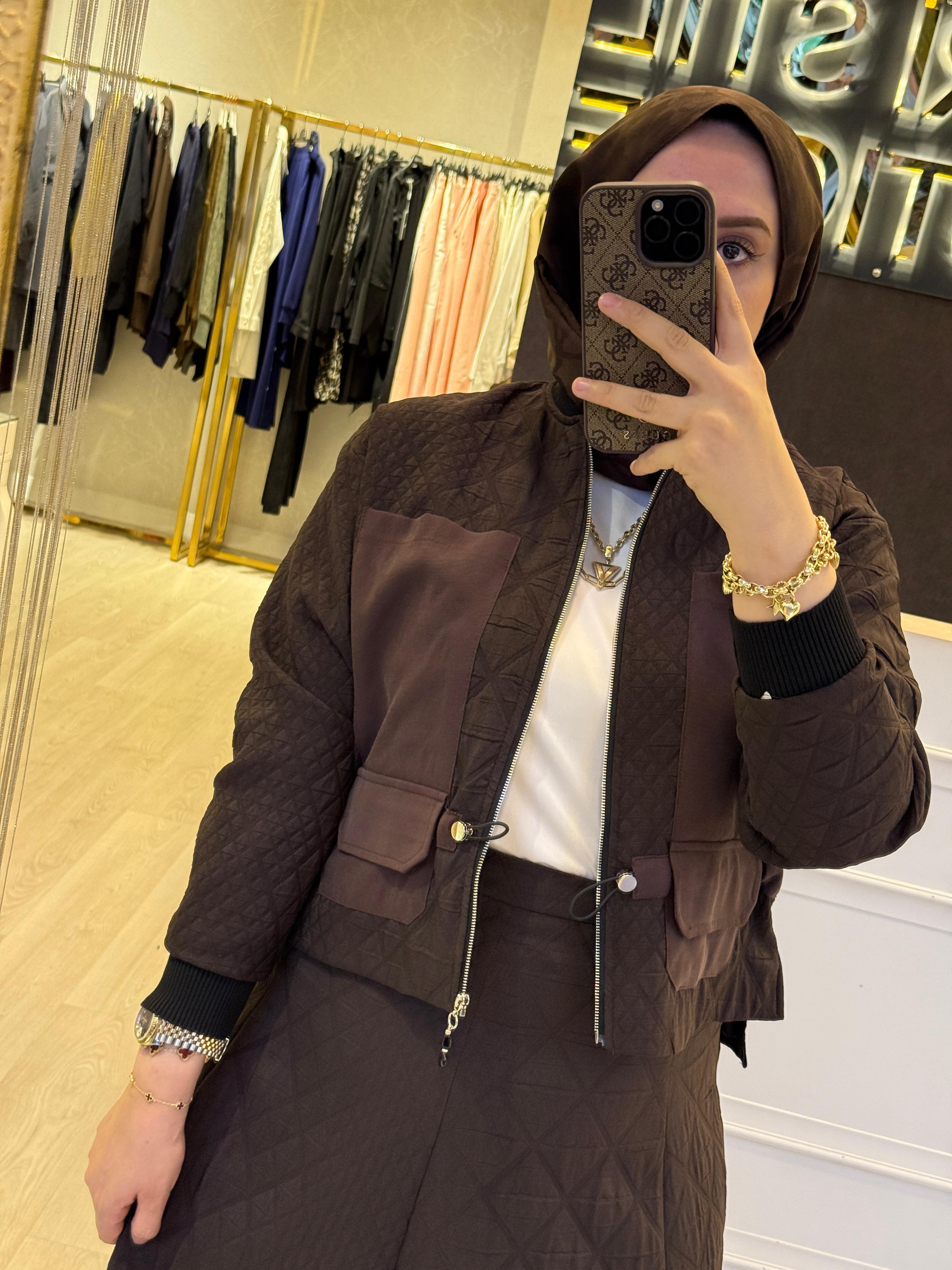 CEREMONY Önü Fermuarlı Ceket ve Etekli Baklava Kapitone Kumaş Takım