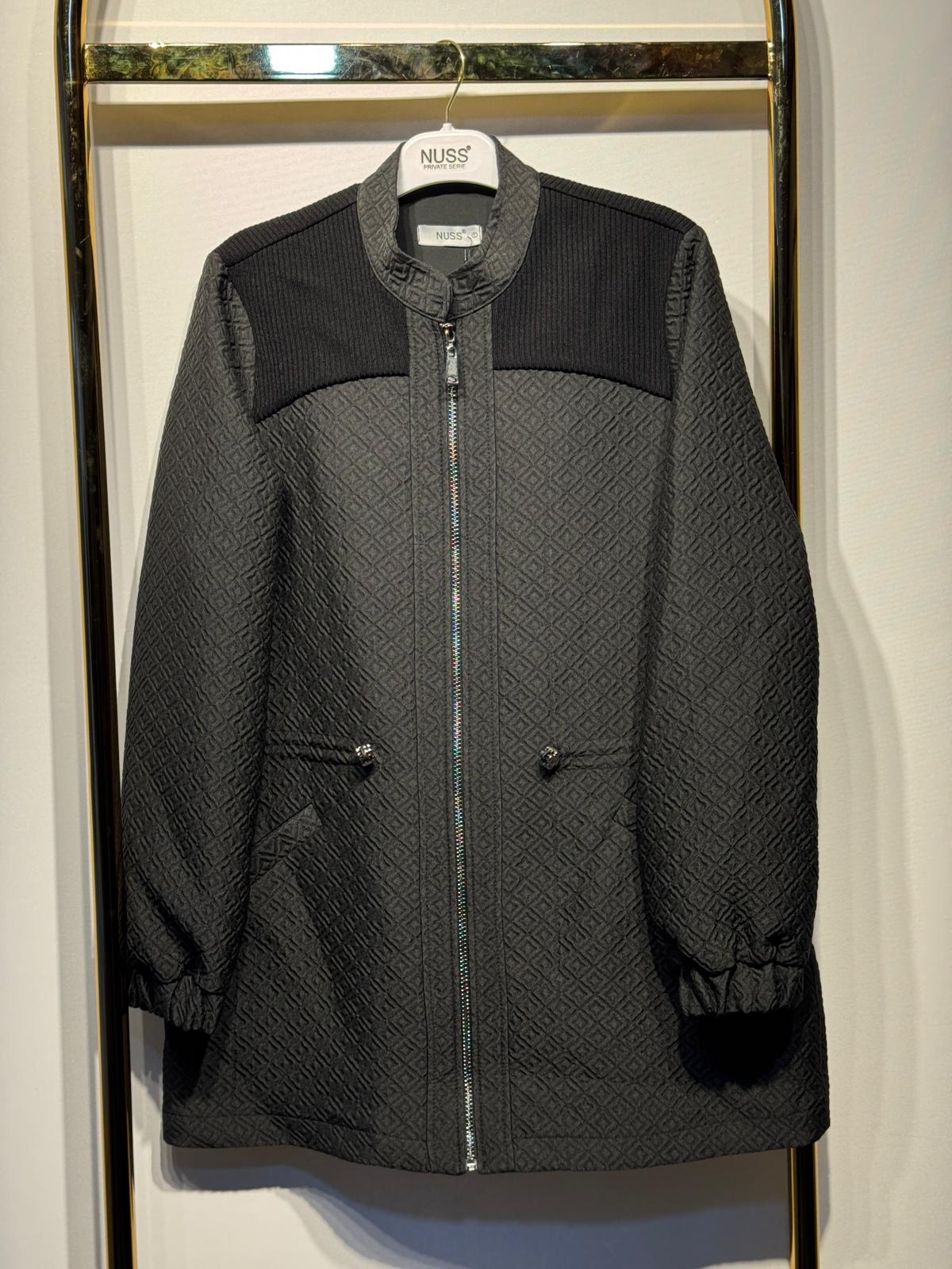 NUSS Hakim Yaka Kabartma Kumaş Kap