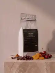 Nobile Colombiya Santa Helena ( Kuru Üzüm , Kayisi , Vişne)