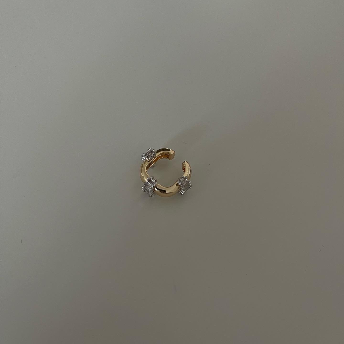 Baget Taşlı Earcuff